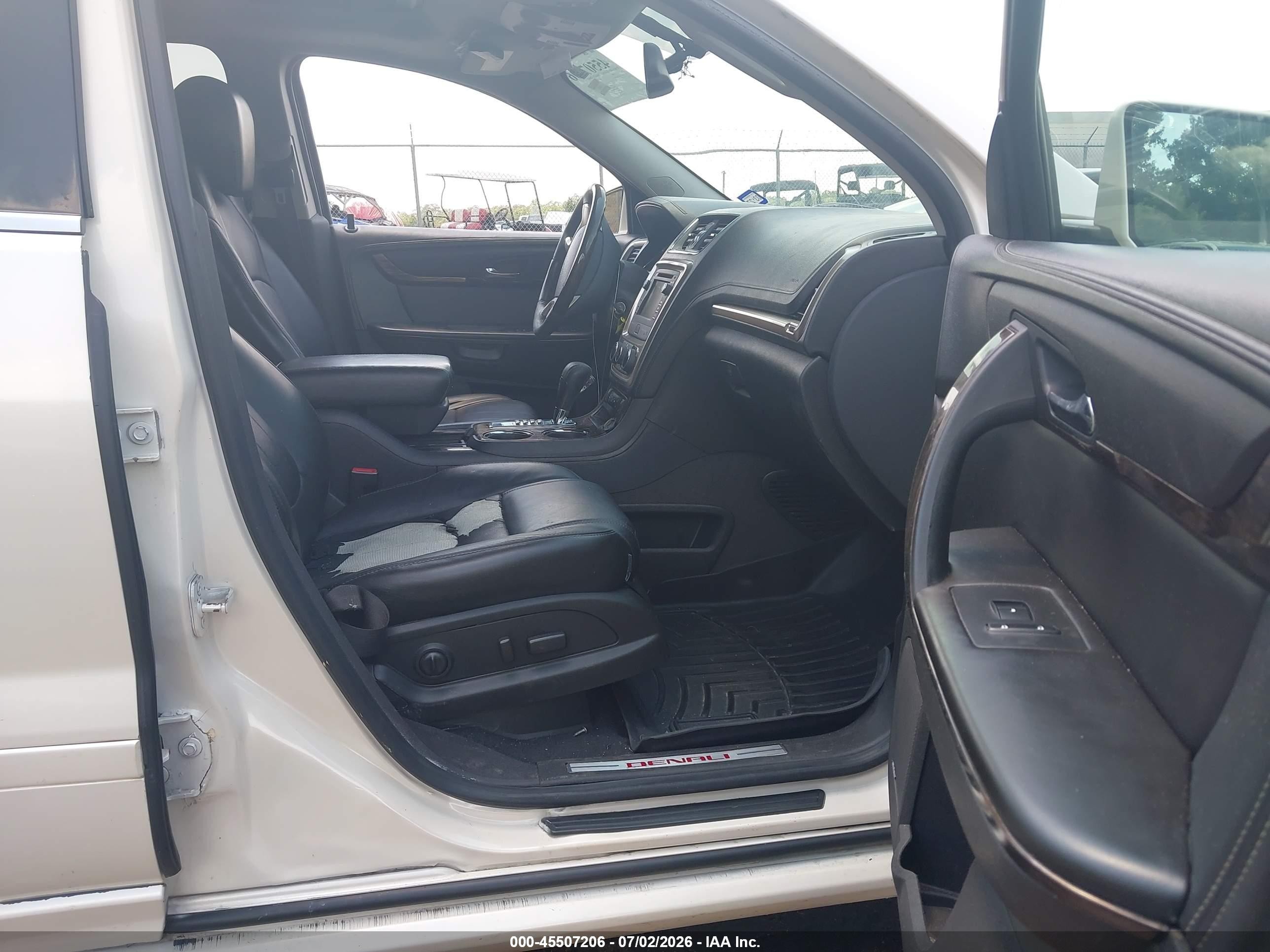 2013 Gmc Acadia Denali White vin: 1GKKVTKD3DJ180915