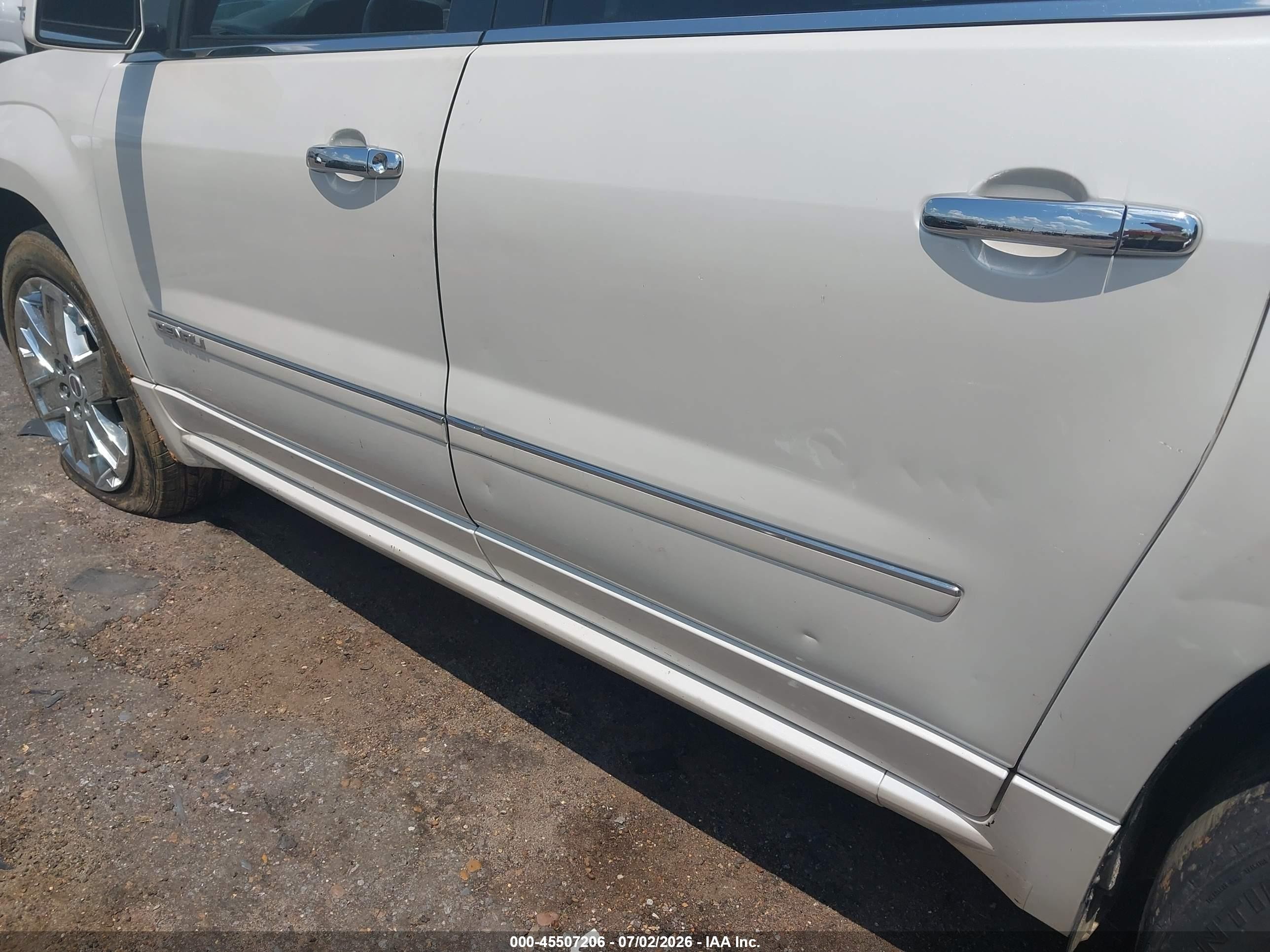 2013 Gmc Acadia Denali White vin: 1GKKVTKD3DJ180915