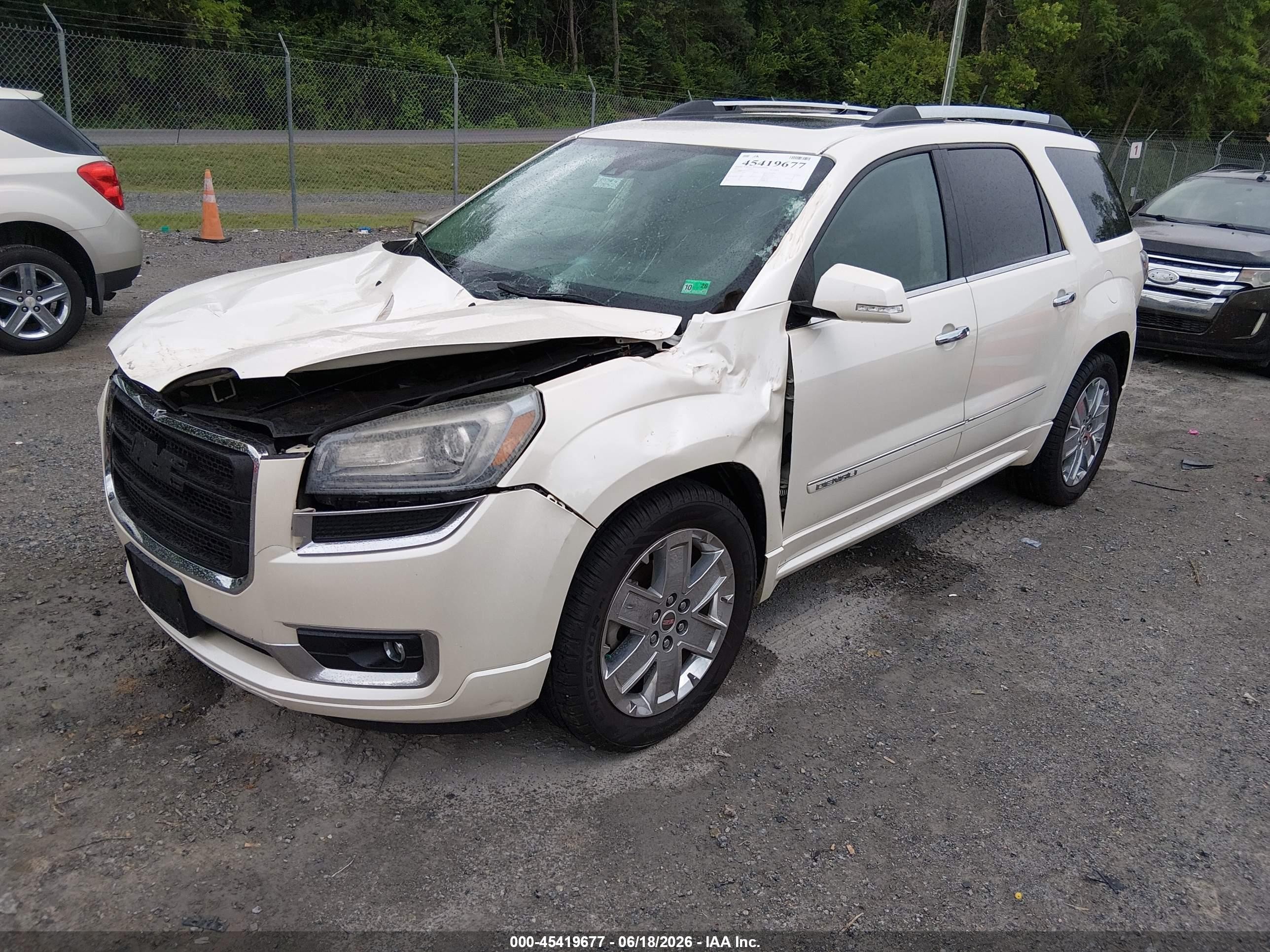 2015 Gmc Acadia Denali White vin: 1GKKVTKD3FJ129756