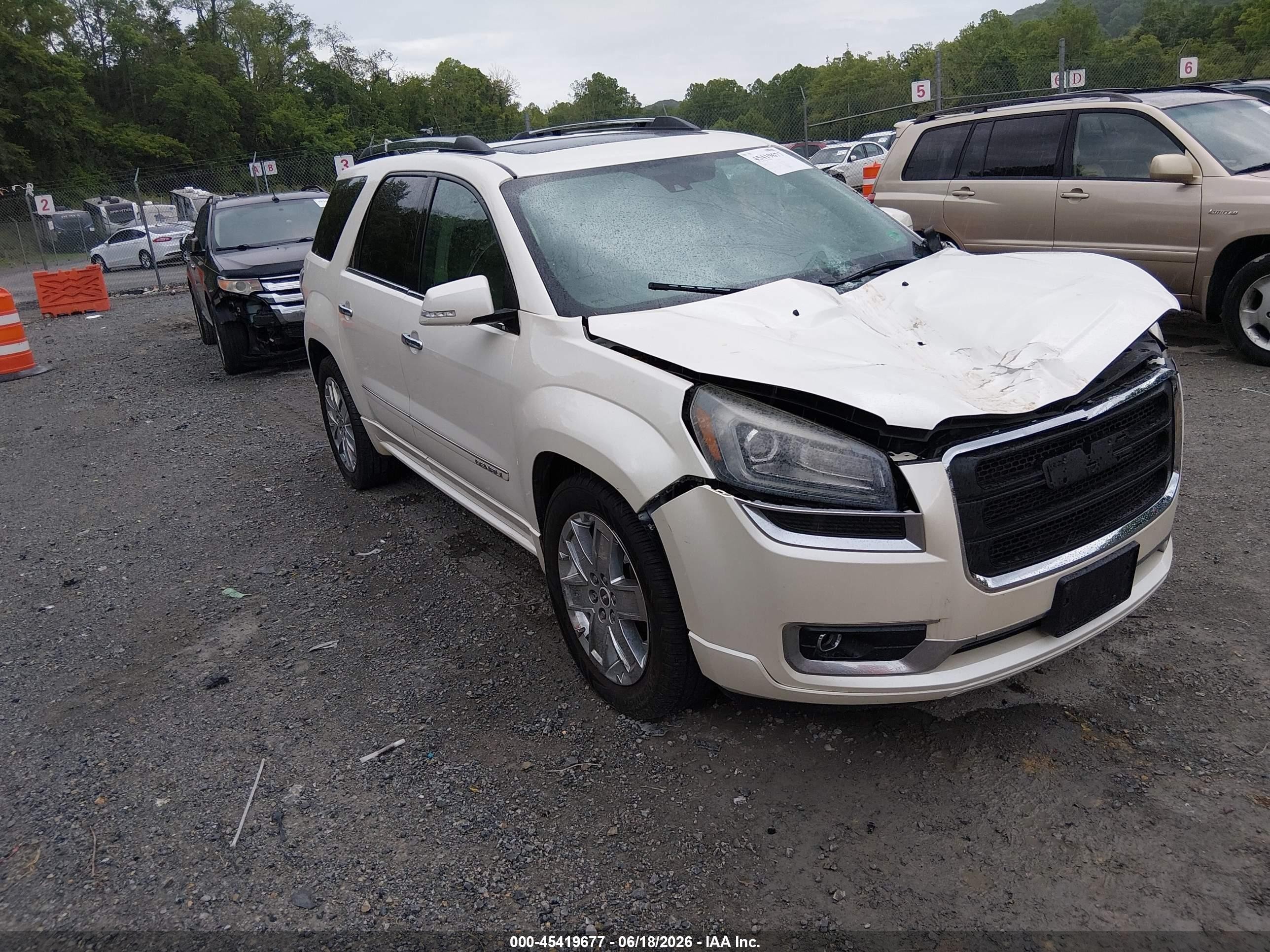 2015 Gmc Acadia Denali Белый vin: 1GKKVTKD3FJ129756