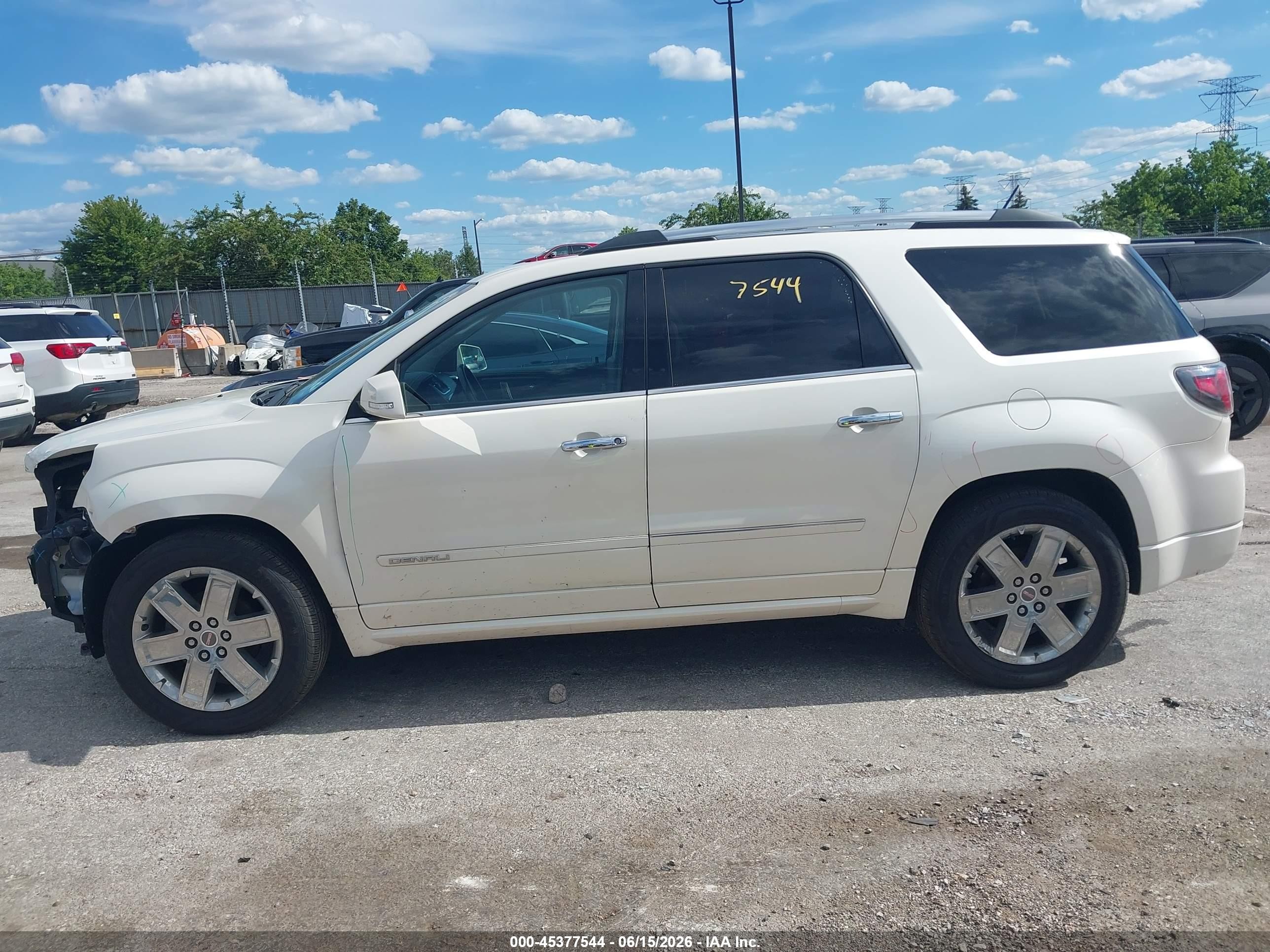 2015 Gmc Acadia Denali White vin: 1GKKVTKD4FJ113355