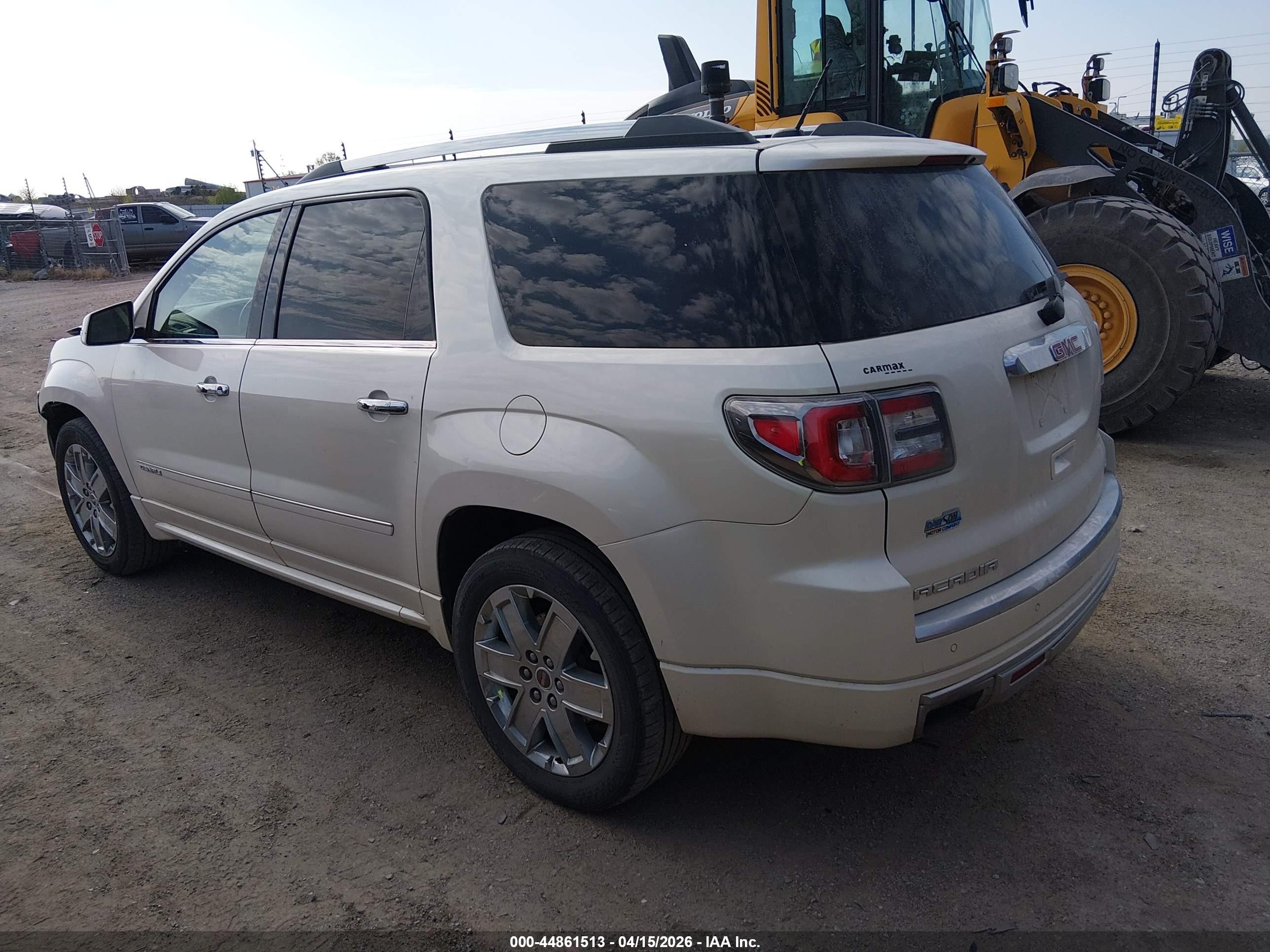 2015 Gmc Acadia Denali White vin: 1GKKVTKD4FJ180201