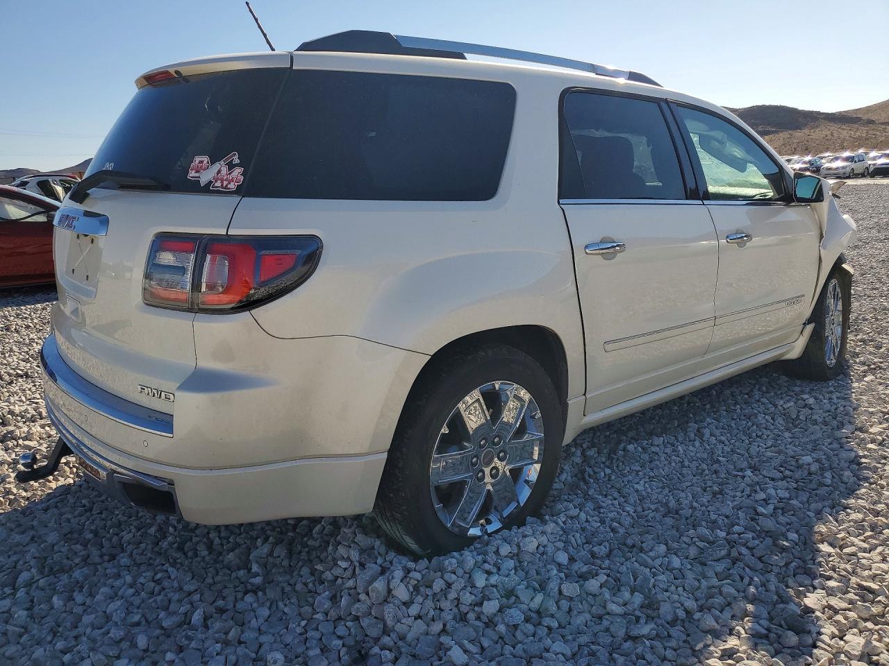 2015 Gmc Acadia Denali White vin: 1GKKVTKD4FJ216985