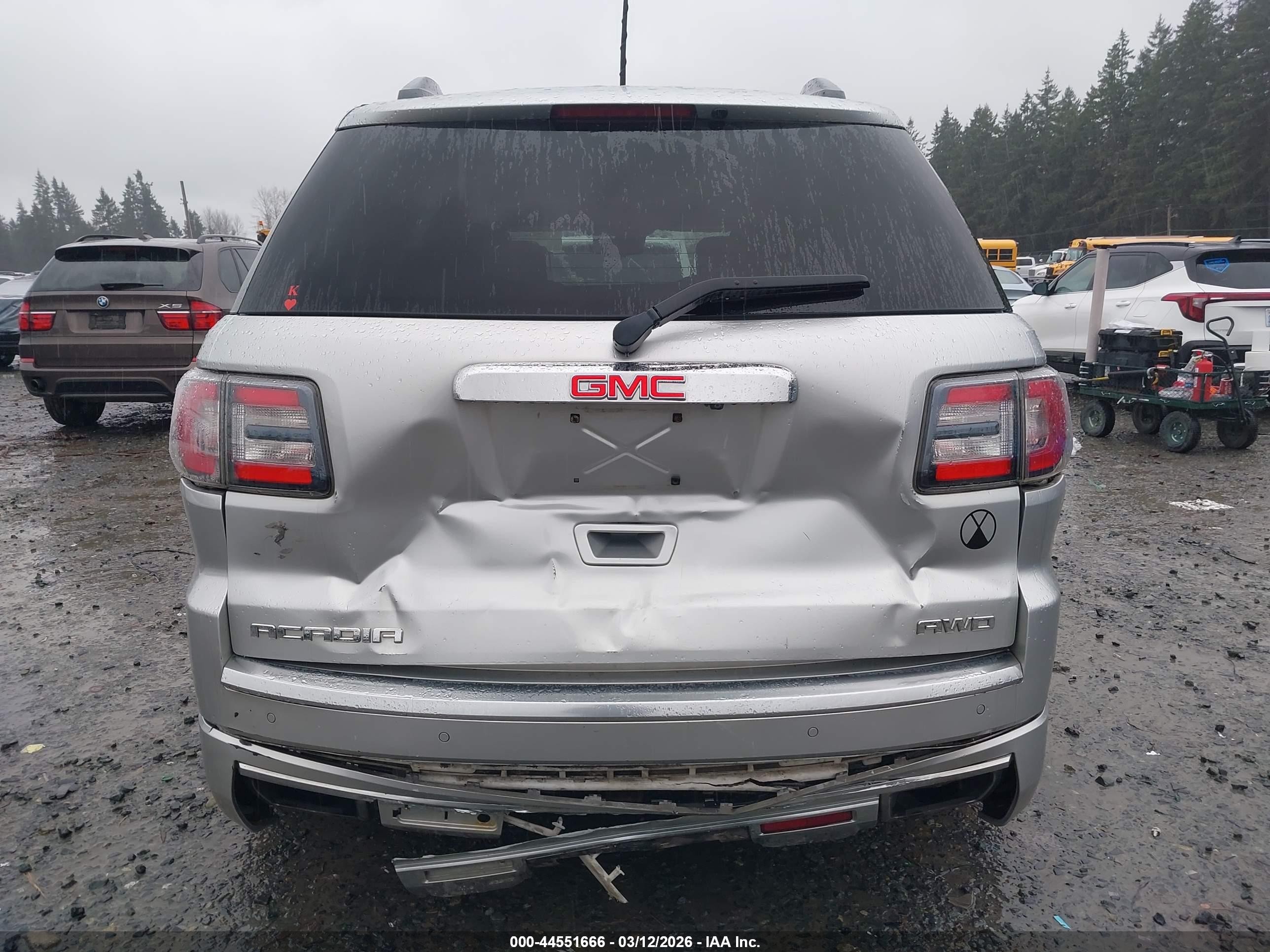 2015 Gmc Acadia Denali Silver vin: 1GKKVTKD5FJ367737