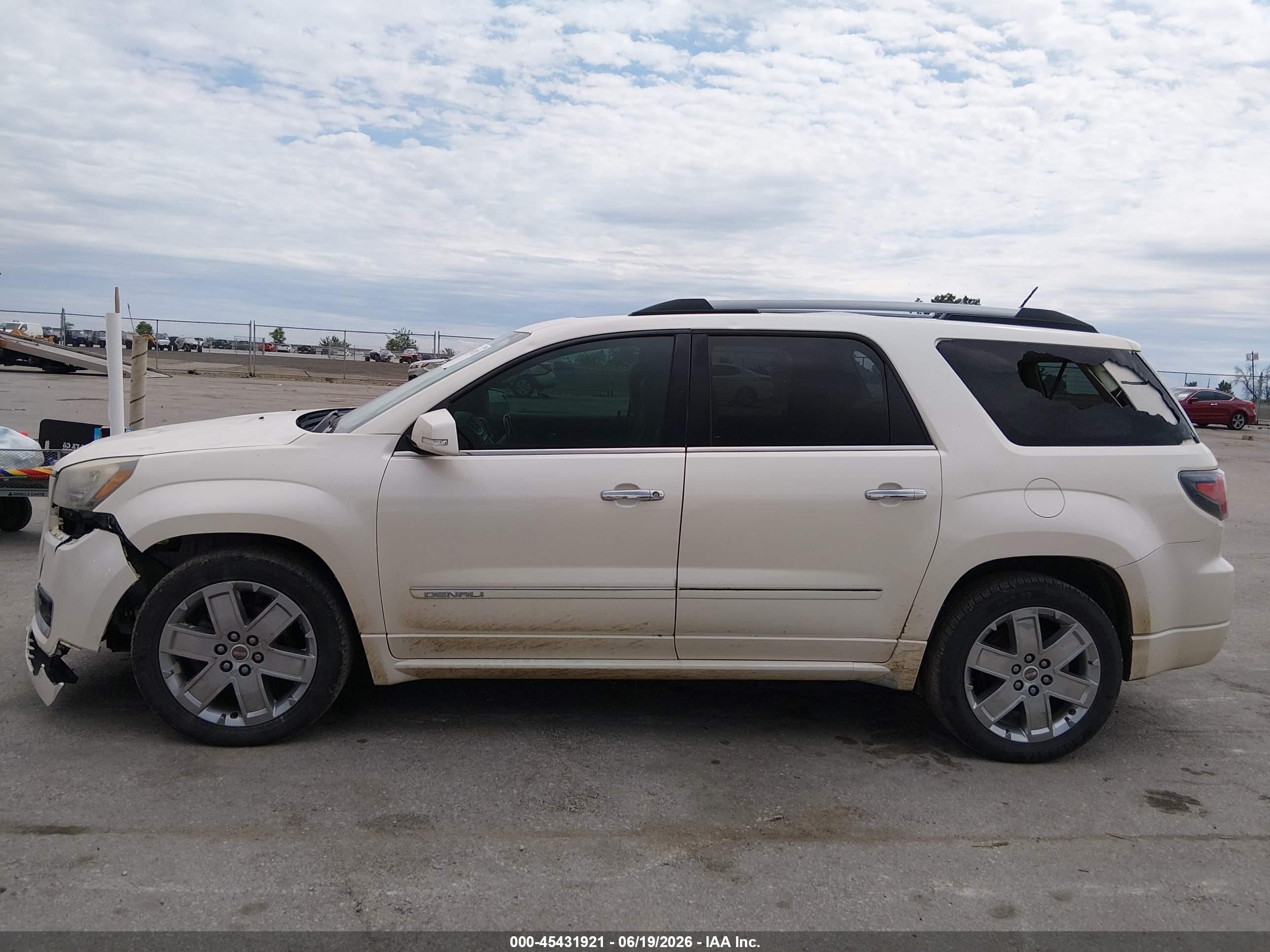 2014 Gmc Acadia Denali White vin: 1GKKVTKD6EJ324104