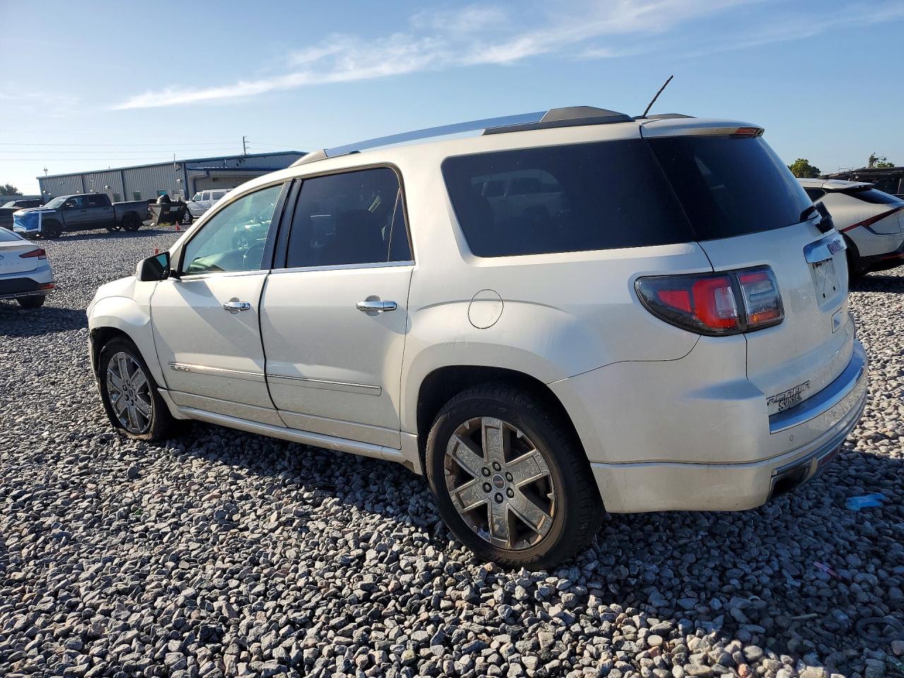 2014 Gmc Acadia Denali White vin: 1GKKVTKD7EJ139768