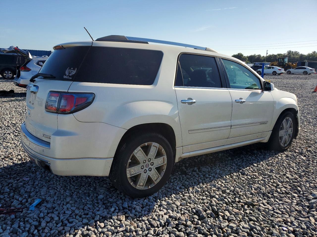 2014 Gmc Acadia Denali White vin: 1GKKVTKD7EJ139768