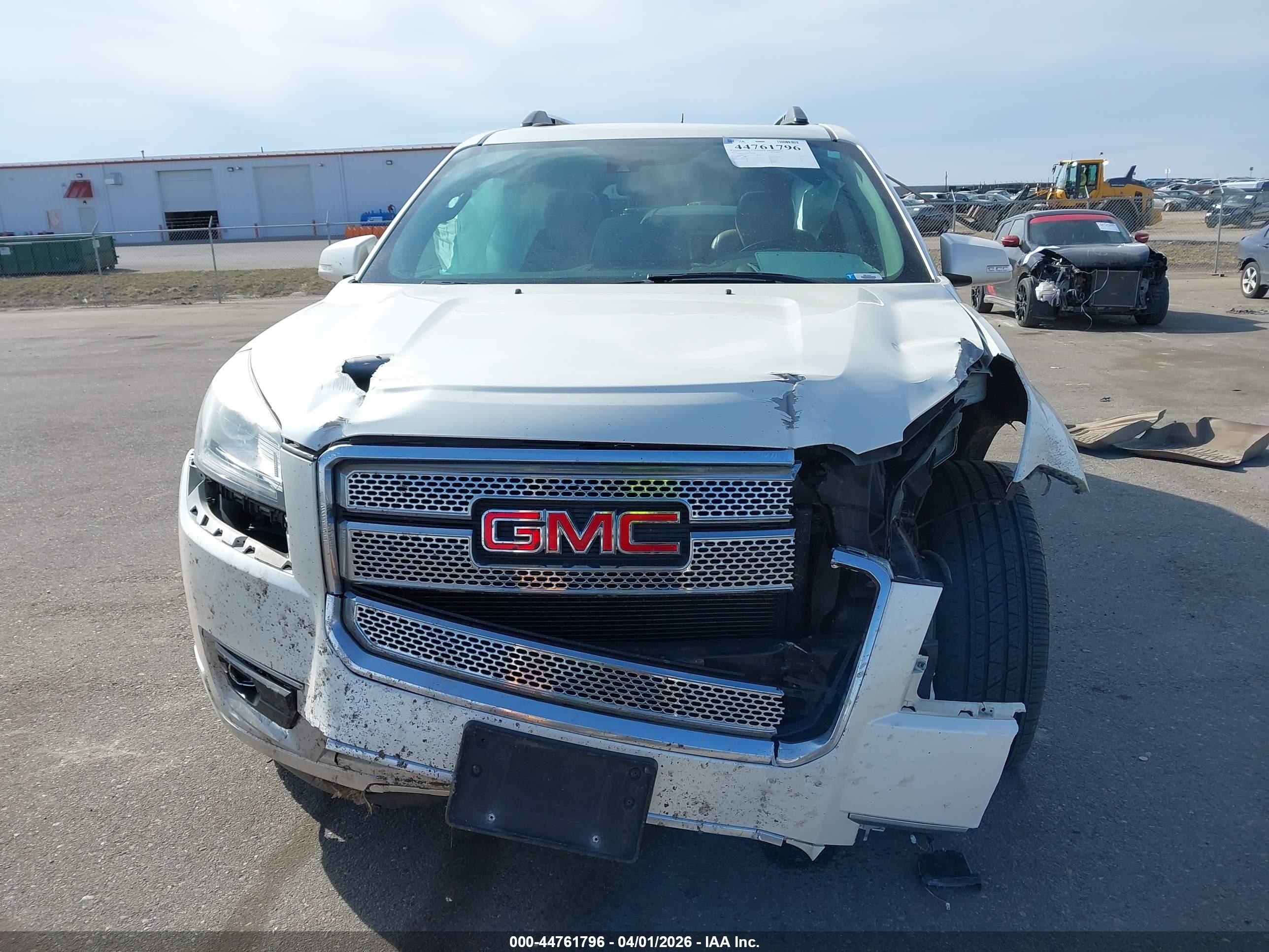 2014 Gmc Acadia Denali White vin: 1GKKVTKD7EJ185956