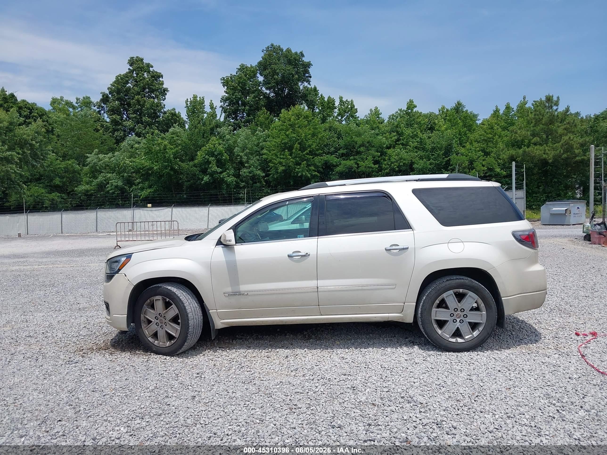 2014 Gmc Acadia Denali White vin: 1GKKVTKD7EJ343387
