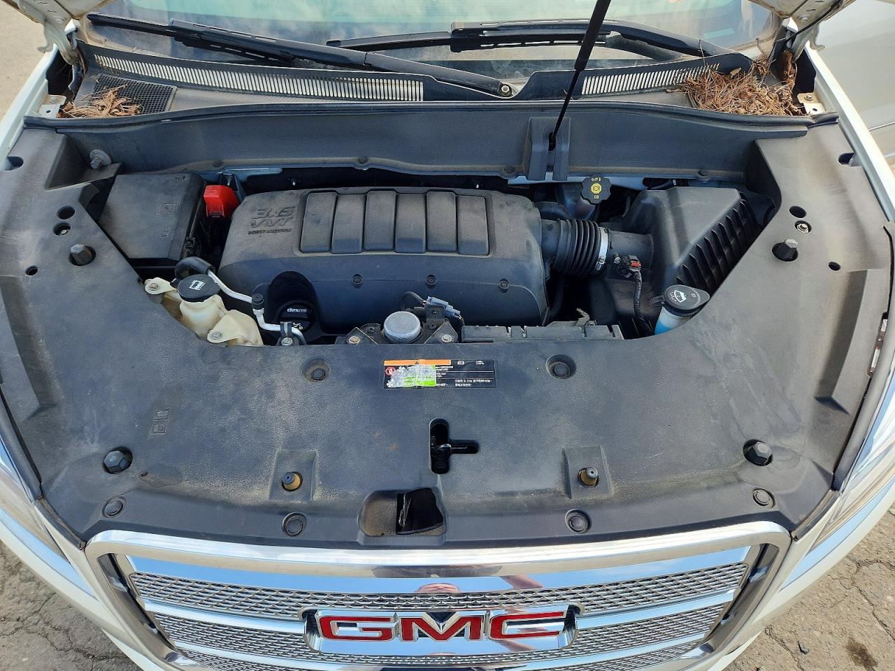 2015 Gmc Acadia Denali White vin: 1GKKVTKD8FJ114525