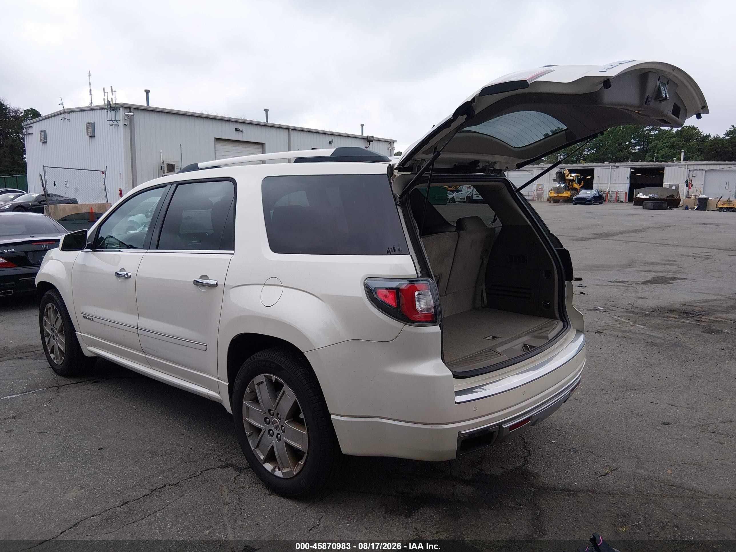 2015 Gmc Acadia Denali White vin: 1GKKVTKD8FJ257801