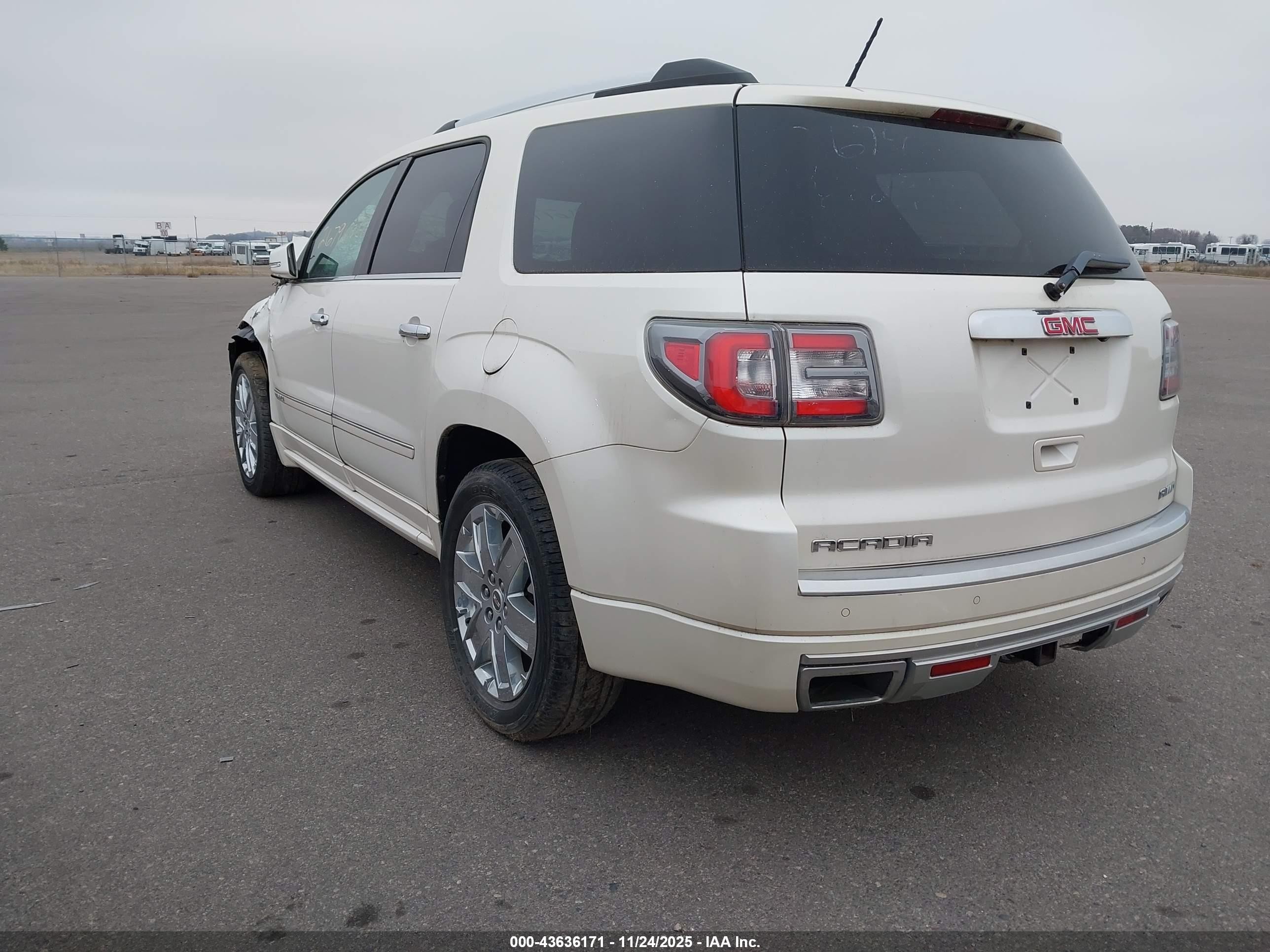 2014 Gmc Acadia Denali Cream vin: 1GKKVTKDXEJ106201