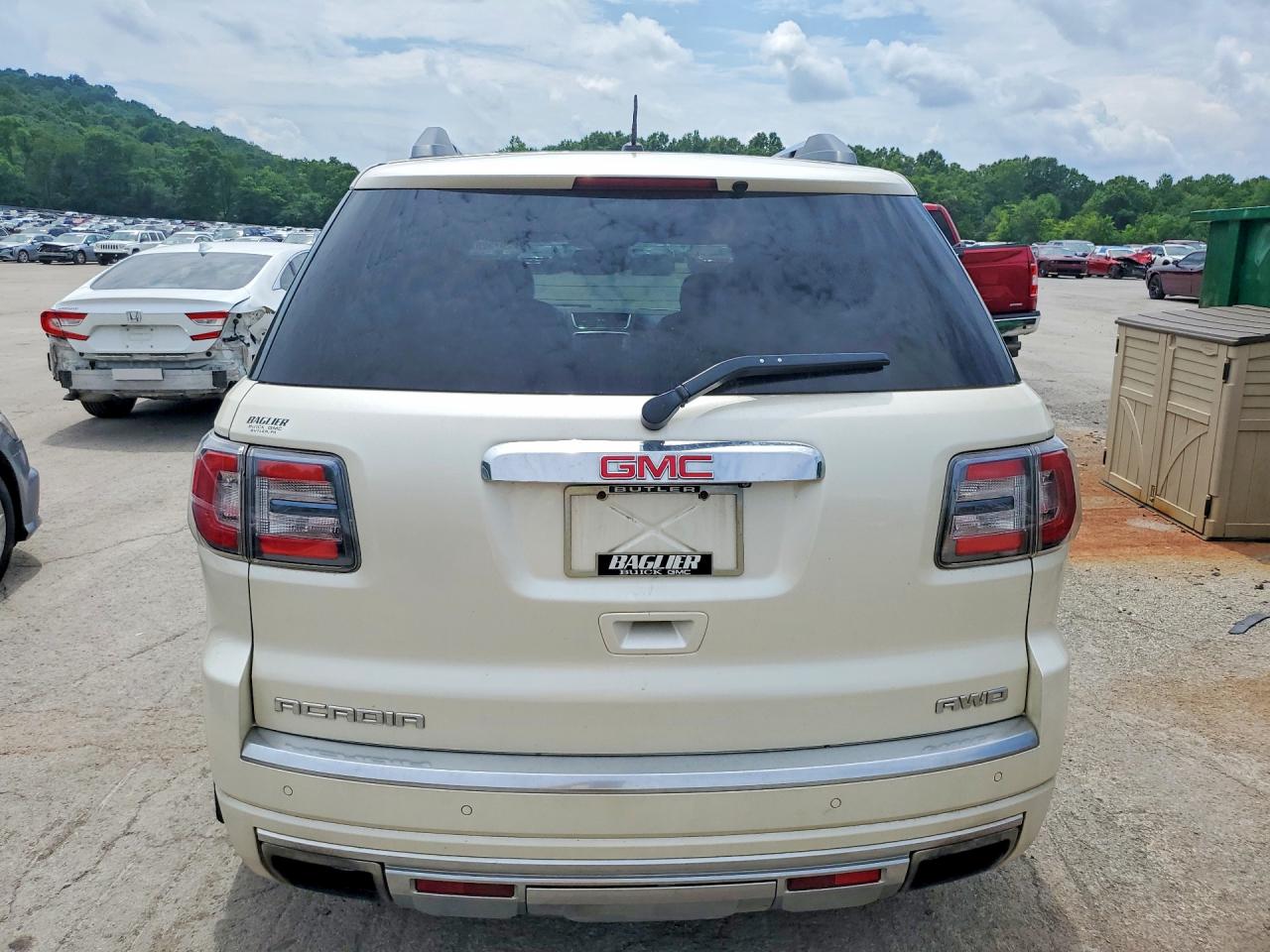 2014 Gmc Acadia Denali White vin: 1GKKVTKDXEJ160775