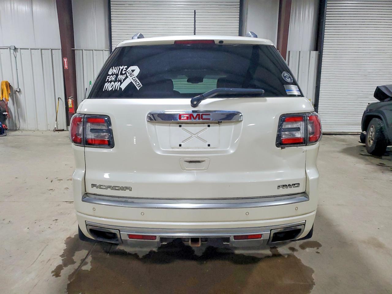 2014 Gmc Acadia Denali White vin: 1GKKVTKDXEJ180010