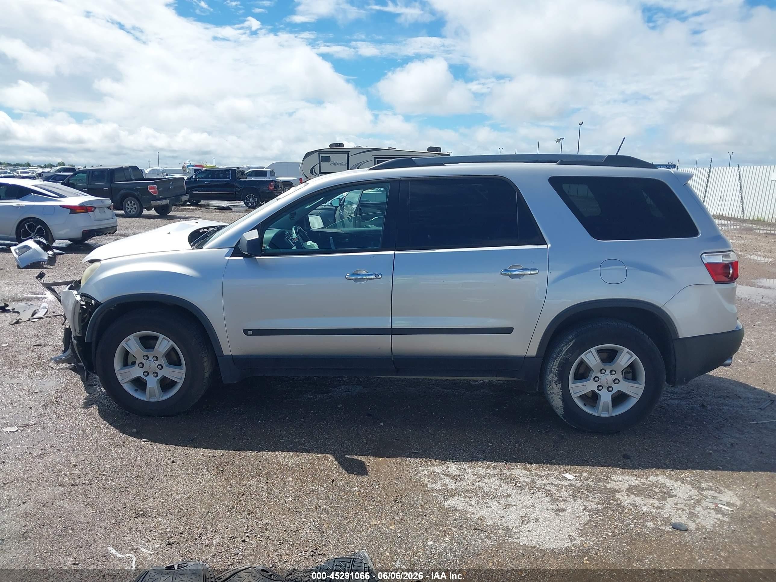 2010 Gmc Acadia Sl Серебряный vin: 1GKLRKED8AJ107775