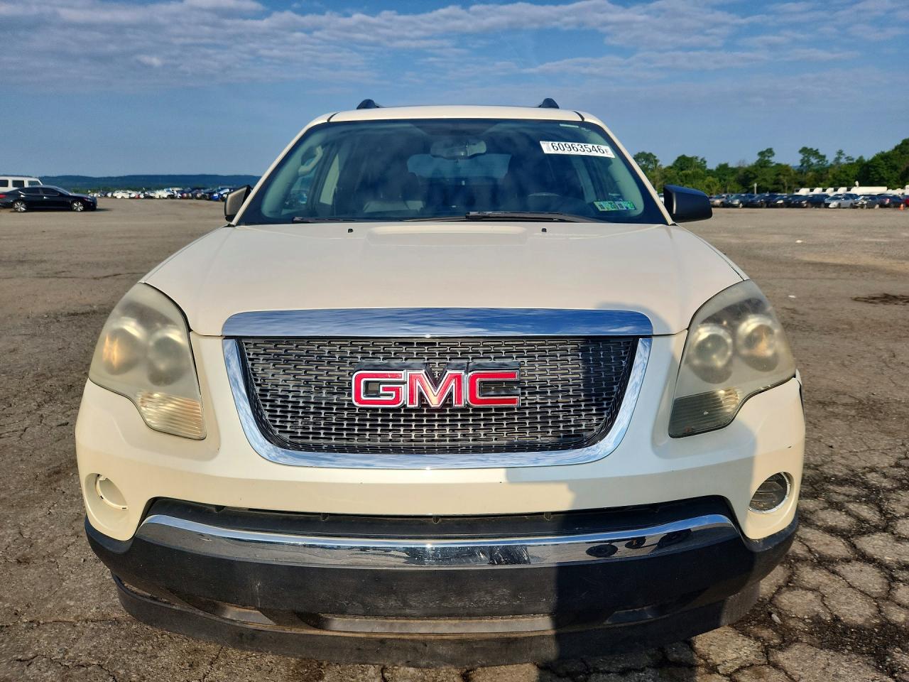 2010 Gmc Acadia Sl White vin: 1GKLRKED8AJ165417