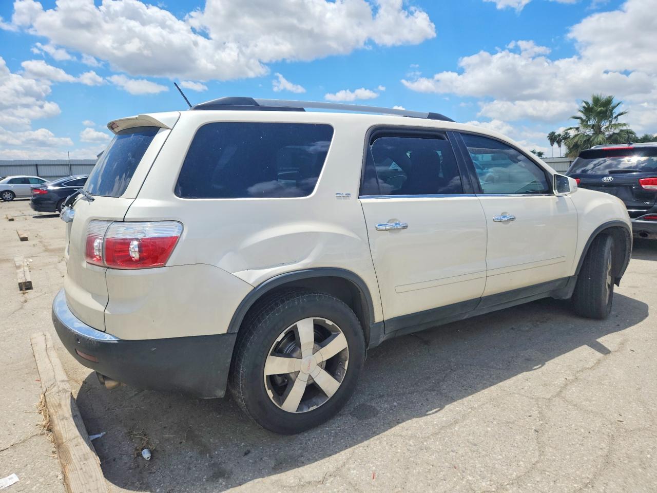 2010 Gmc Acadia Slt-1 White vin: 1GKLRMED7AJ214943
