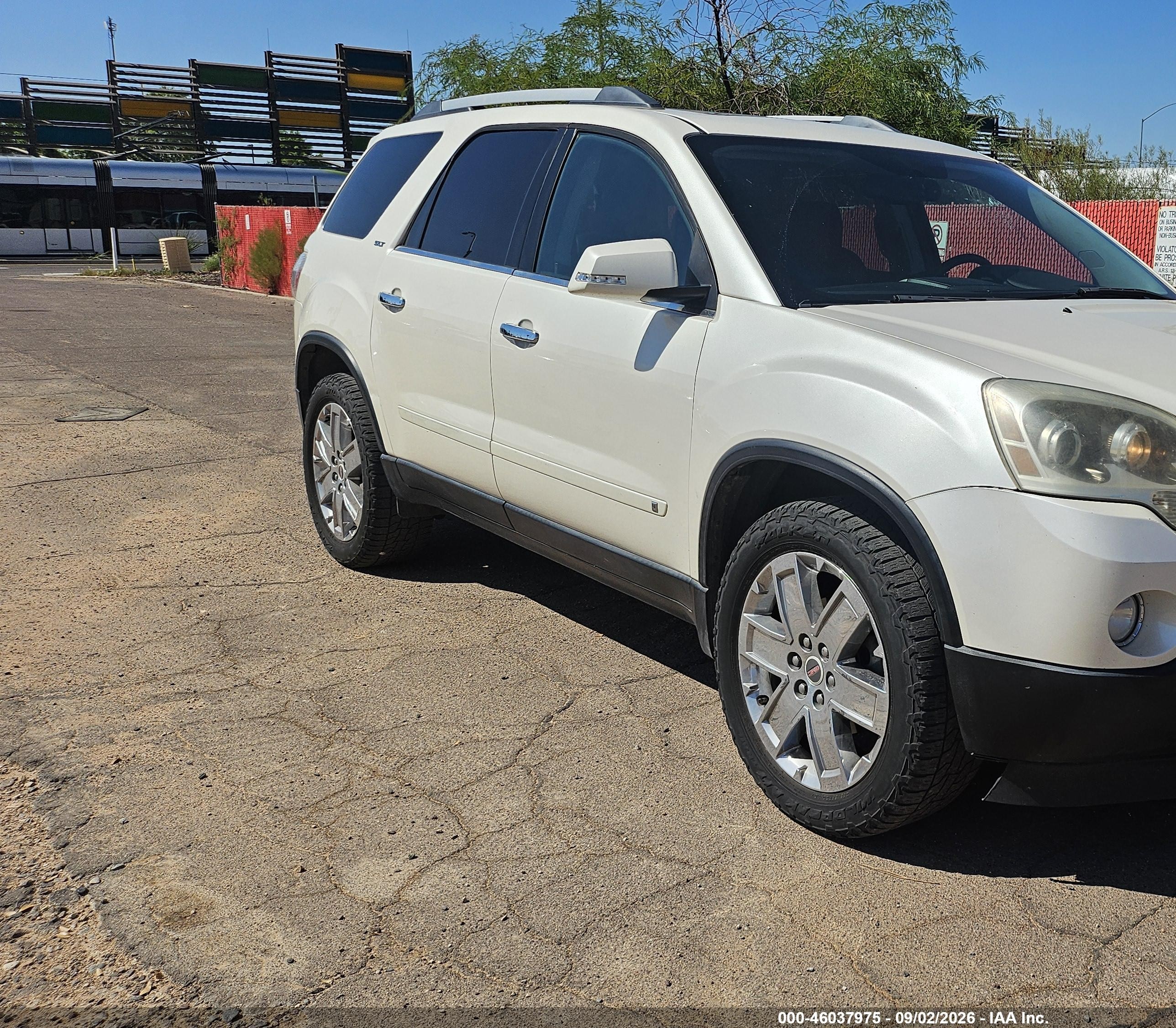 2010 Gmc Acadia Slt-2 White vin: 1GKLRNED4AJ153427