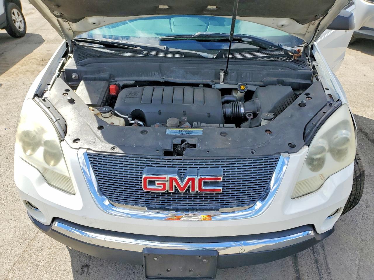 2010 Gmc Acadia Sle White vin: 1GKLVLED6AJ109316