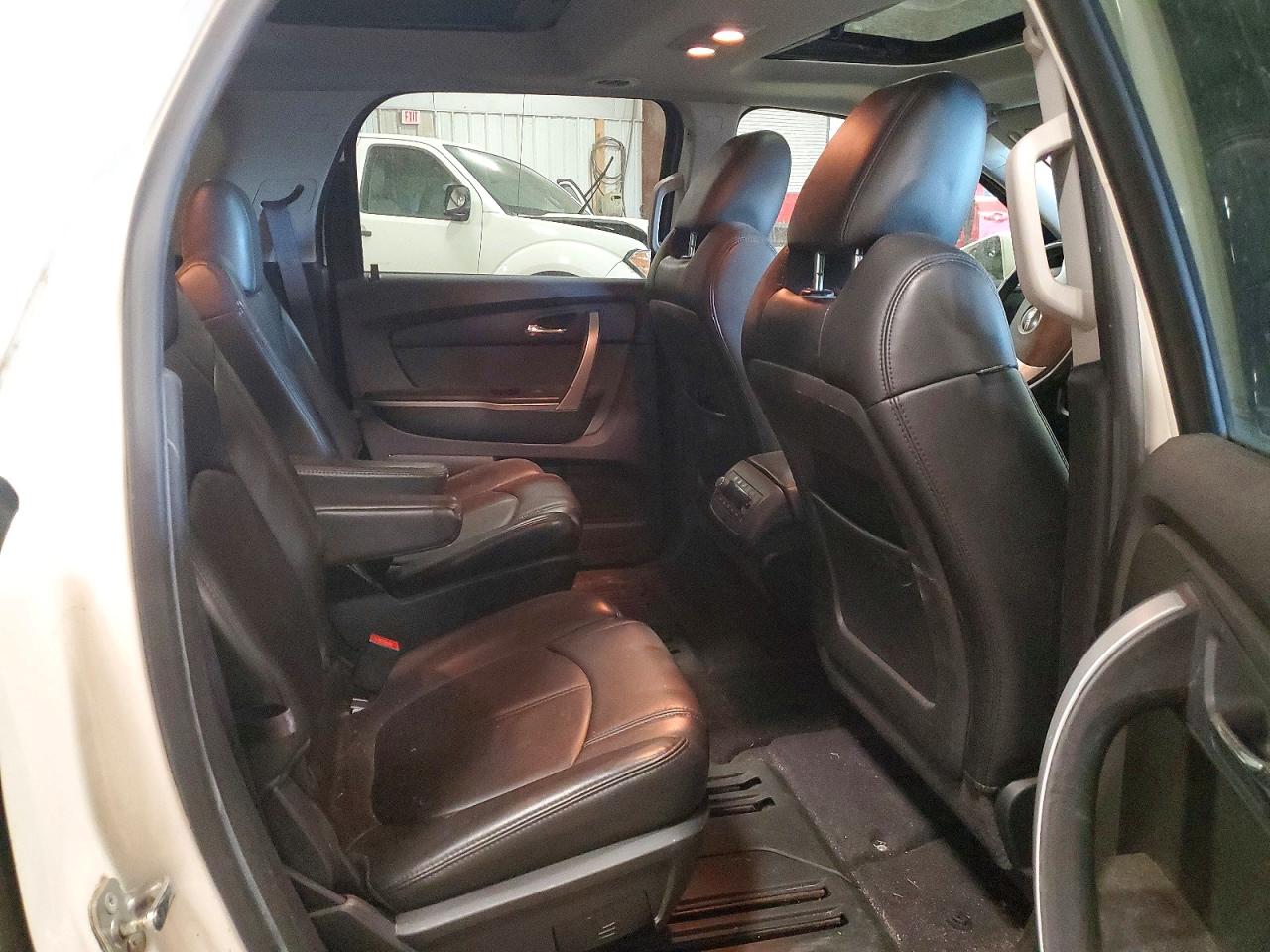 2010 Gmc Acadia Slt-1 Cream vin: 1GKLVMED8AJ262429