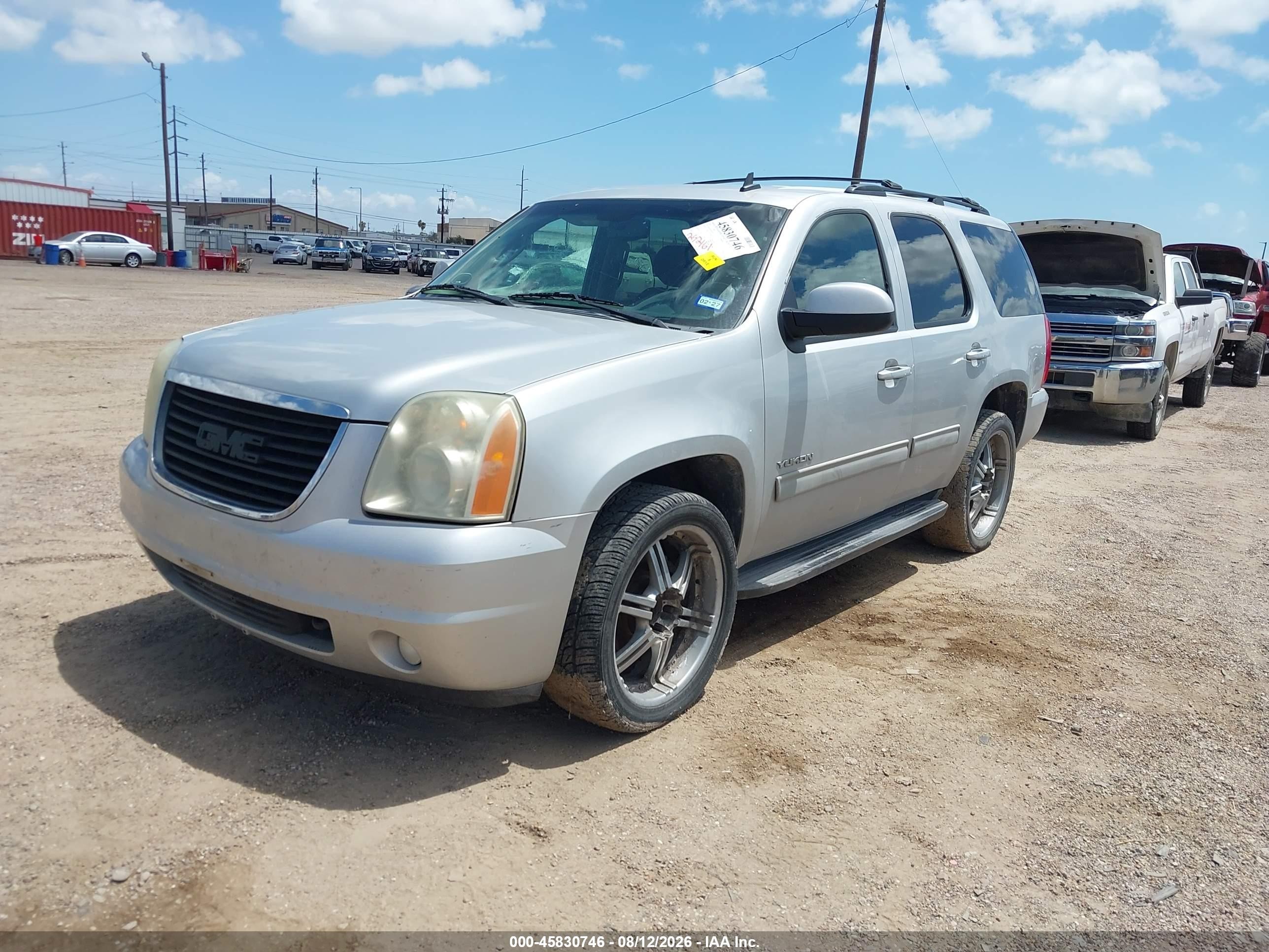 2010 Gmc Yukon Sle Silver vin: 1GKMCAE39AR234379