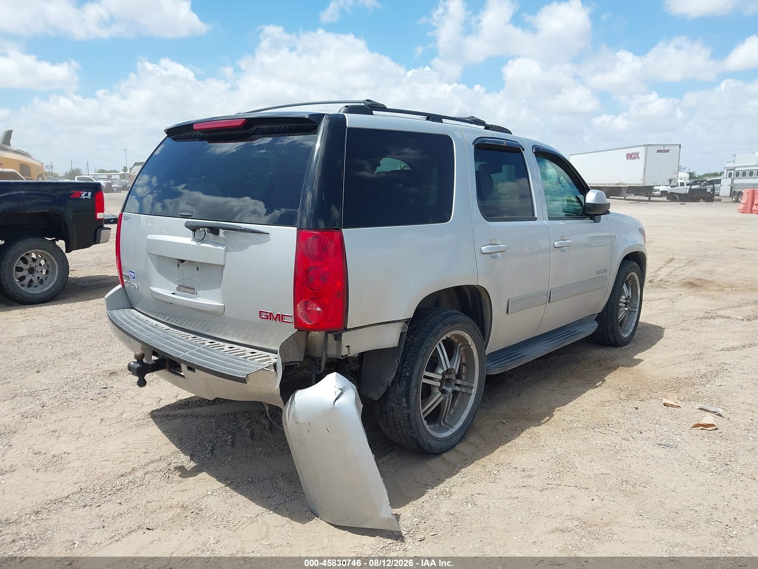 2010 Gmc Yukon Sle Silver vin: 1GKMCAE39AR234379