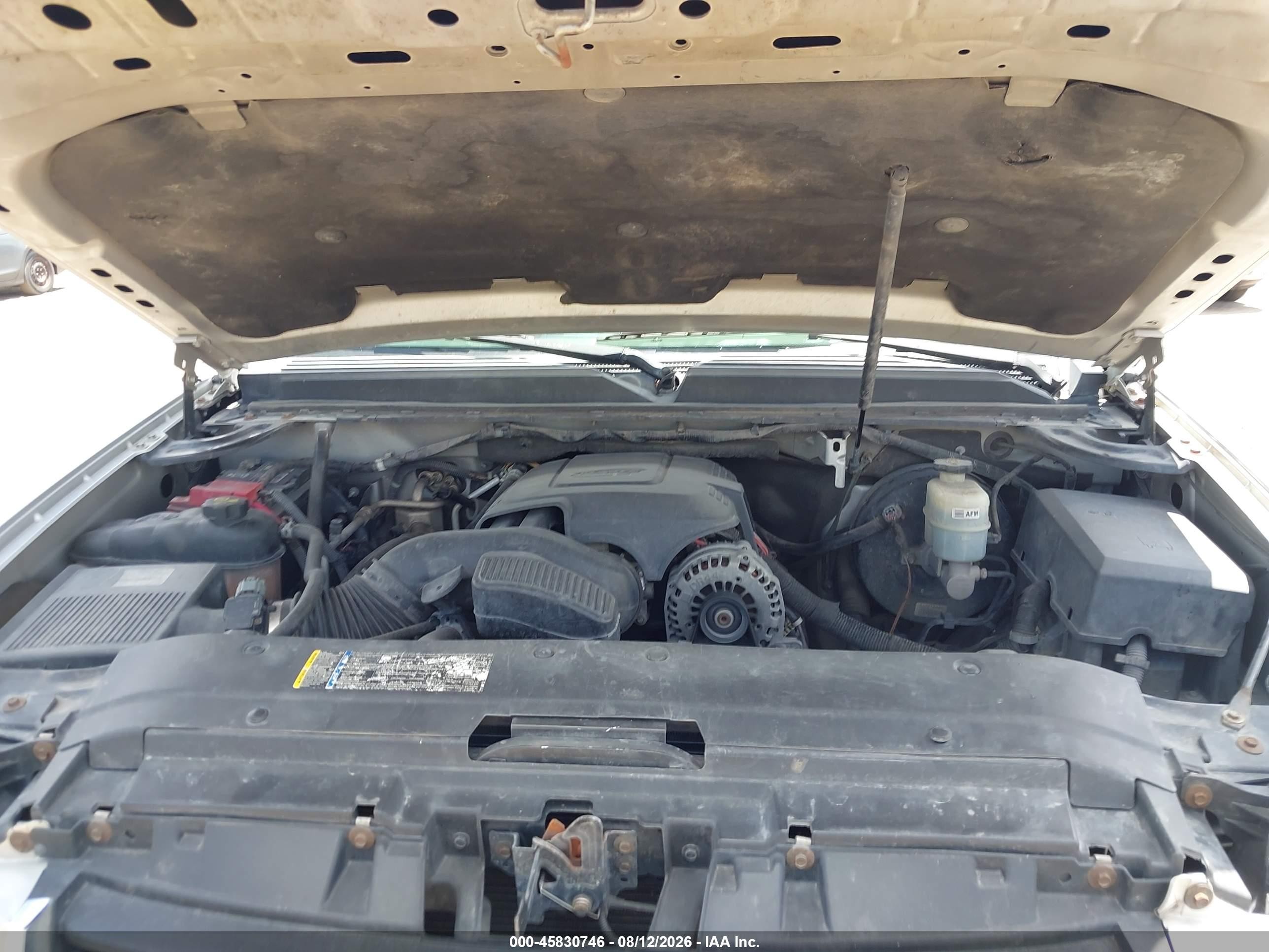 2010 Gmc Yukon Sle Silver vin: 1GKMCAE39AR234379