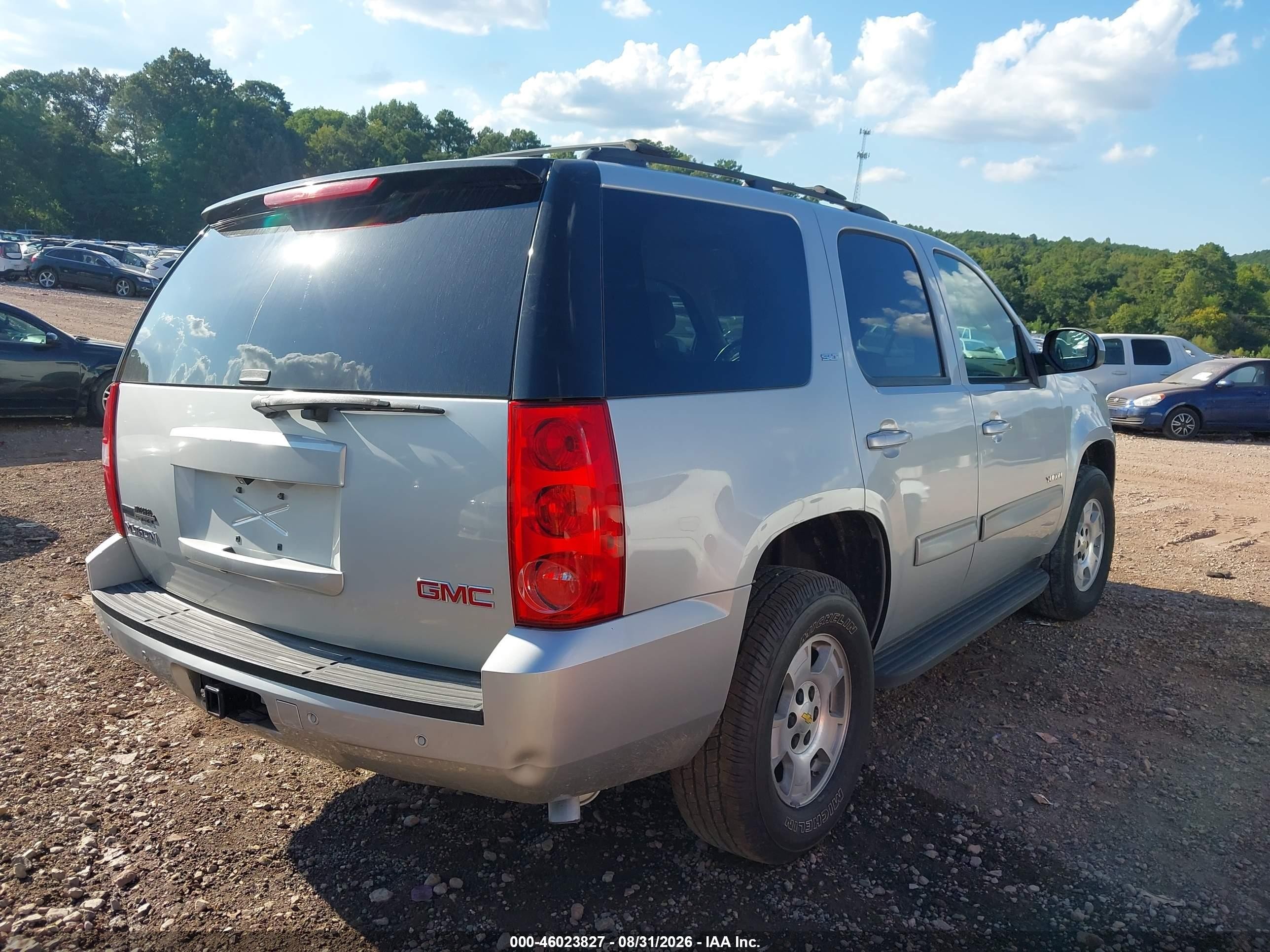 2010 Gmc Yukon Slt Silver vin: 1GKMCCE39AR161090