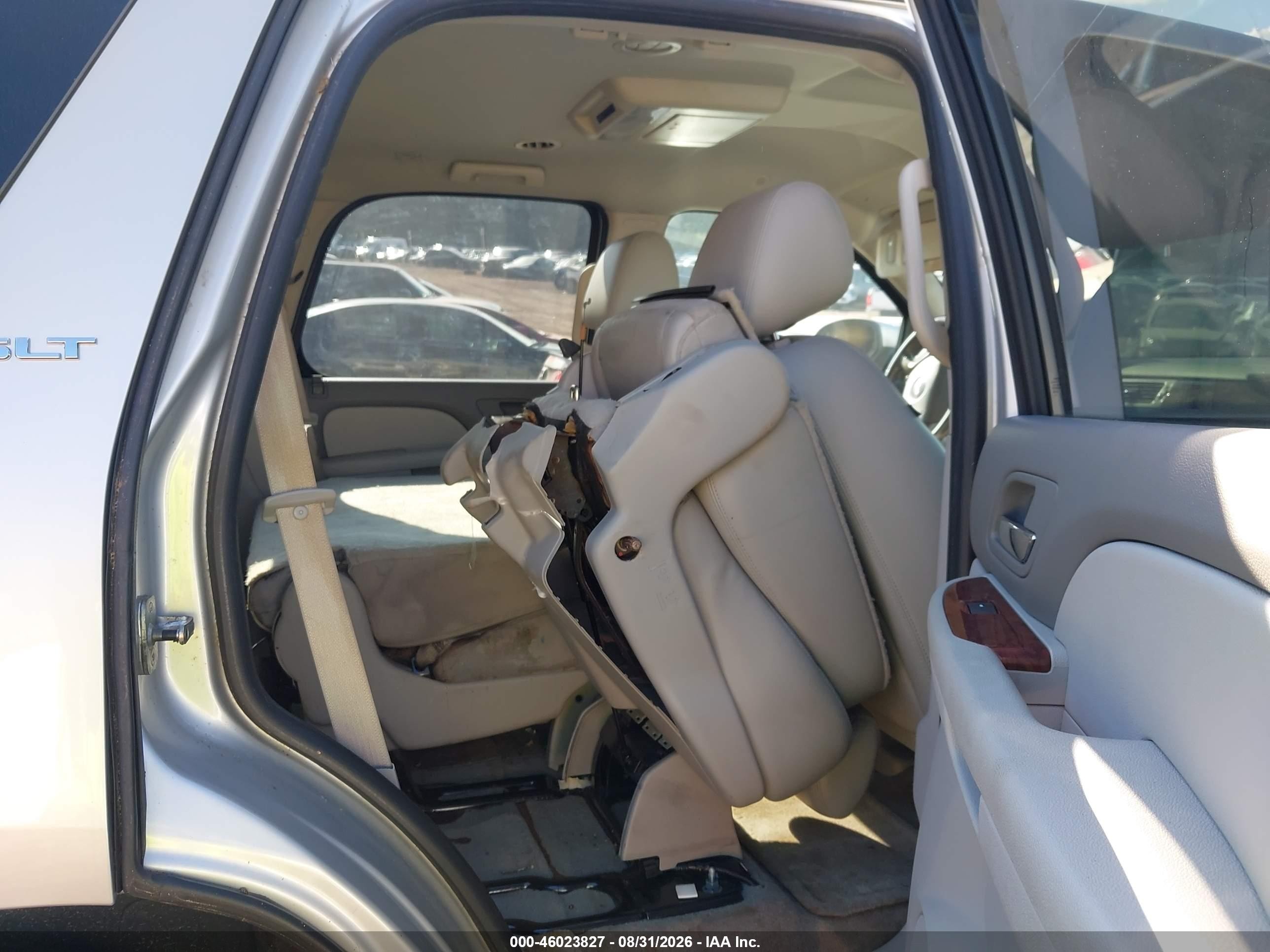 2010 Gmc Yukon Slt Silver vin: 1GKMCCE39AR161090