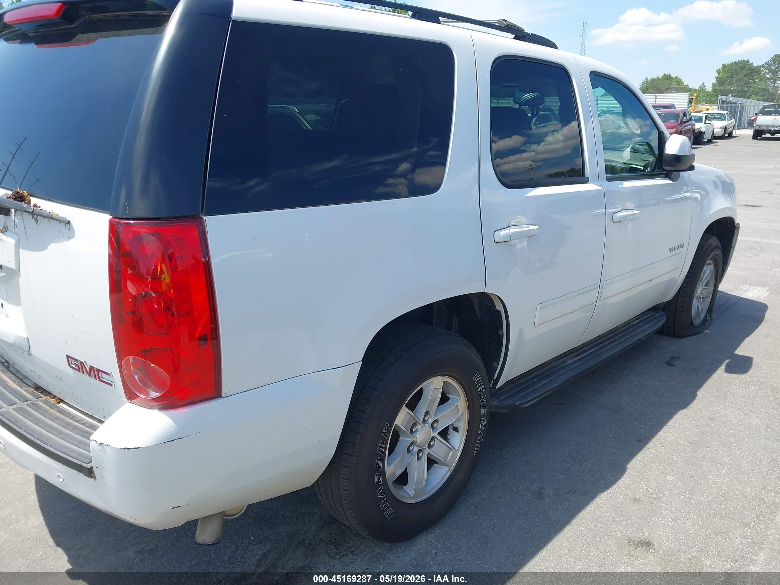 2012 Gmc Yukon Sle White vin: 1GKS1AE00CR232011