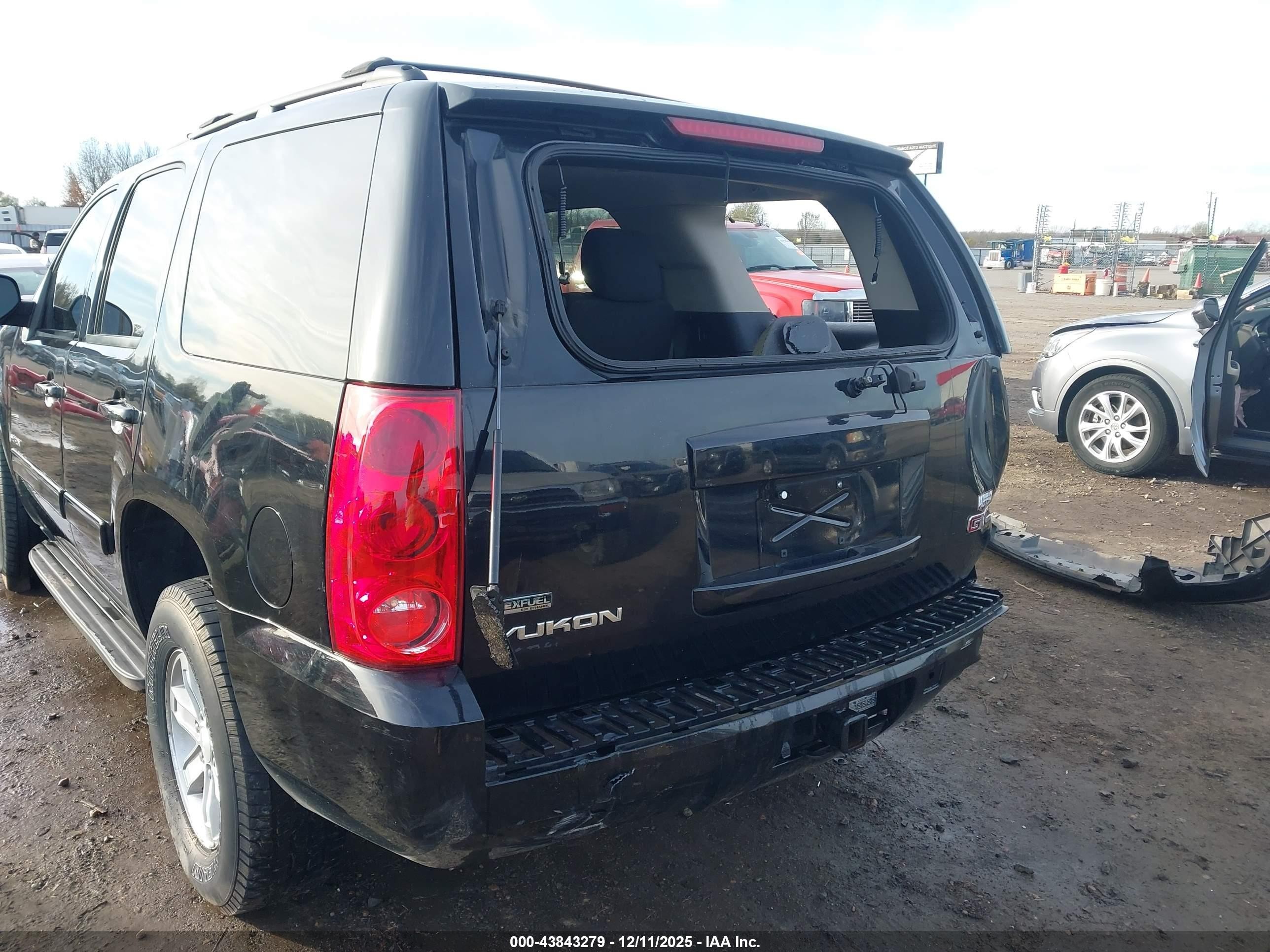 2012 Gmc Yukon Sle Black vin: 1GKS1AE06CR268317
