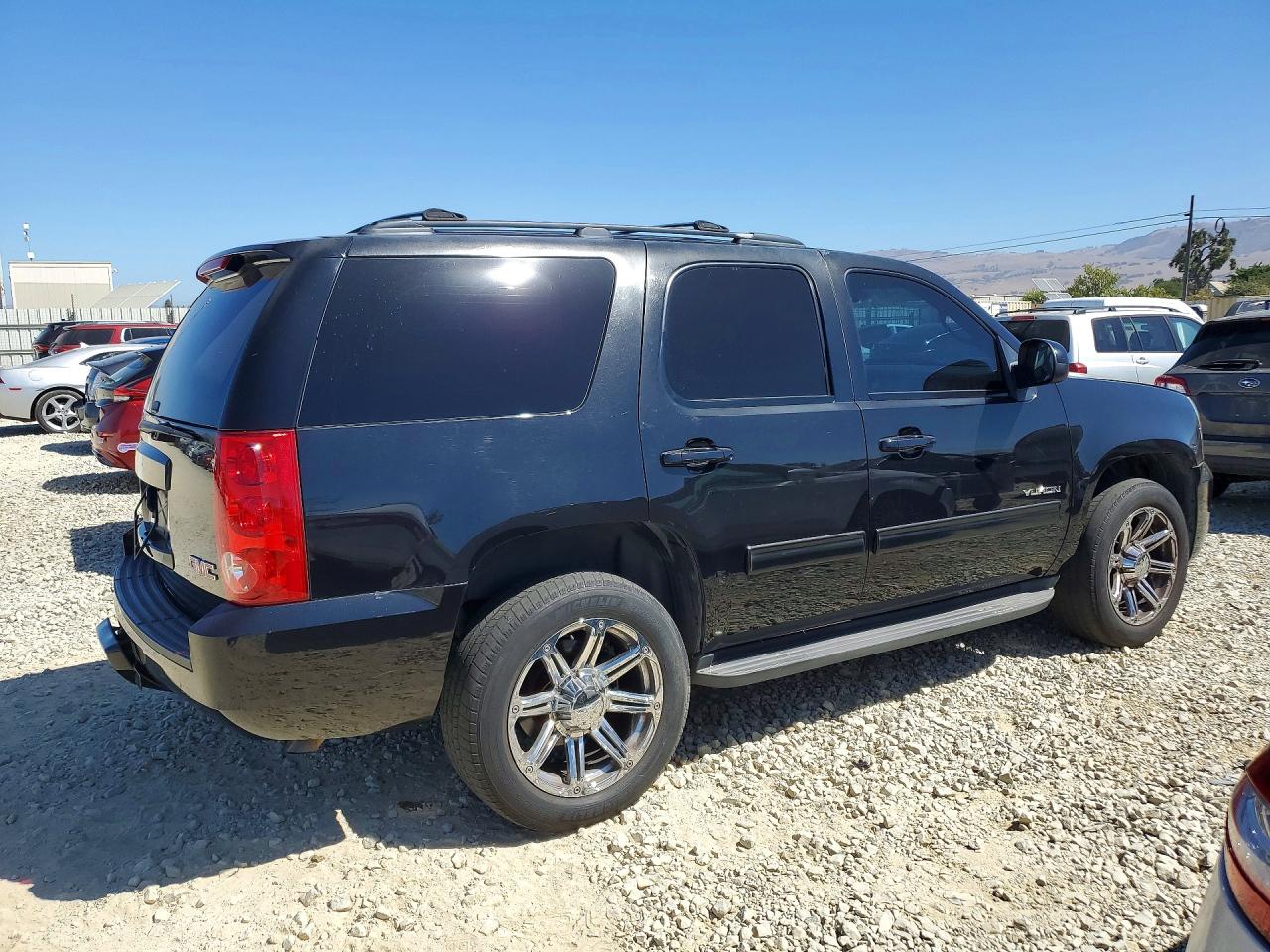 2013 Gmc Yukon Sle Black vin: 1GKS1AE06DR275446
