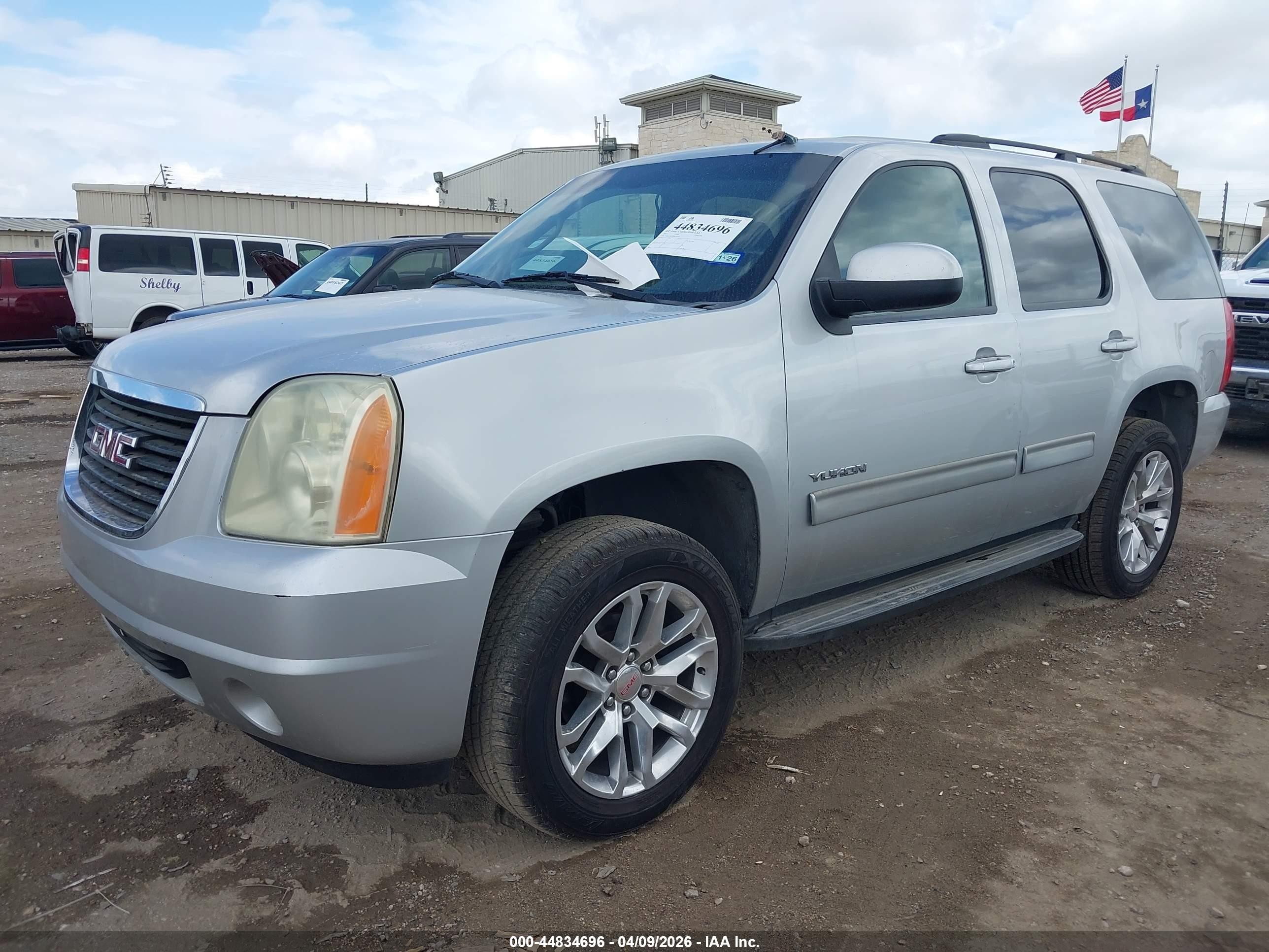 2011 Gmc Yukon Sle Серебряный vin: 1GKS1AE09BR159378