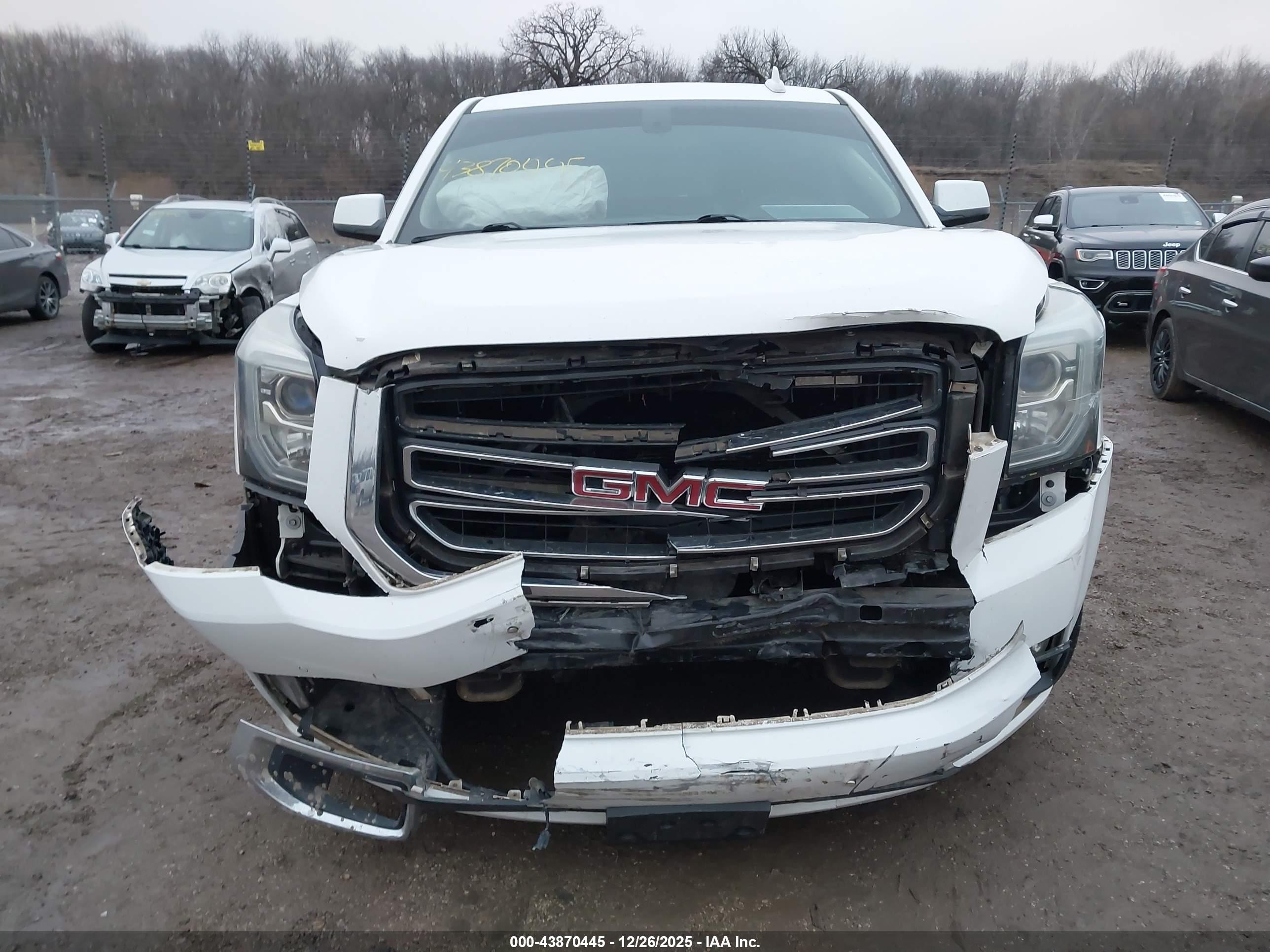 2015 Gmc Yukon Sle White vin: 1GKS1AKC4FR672929