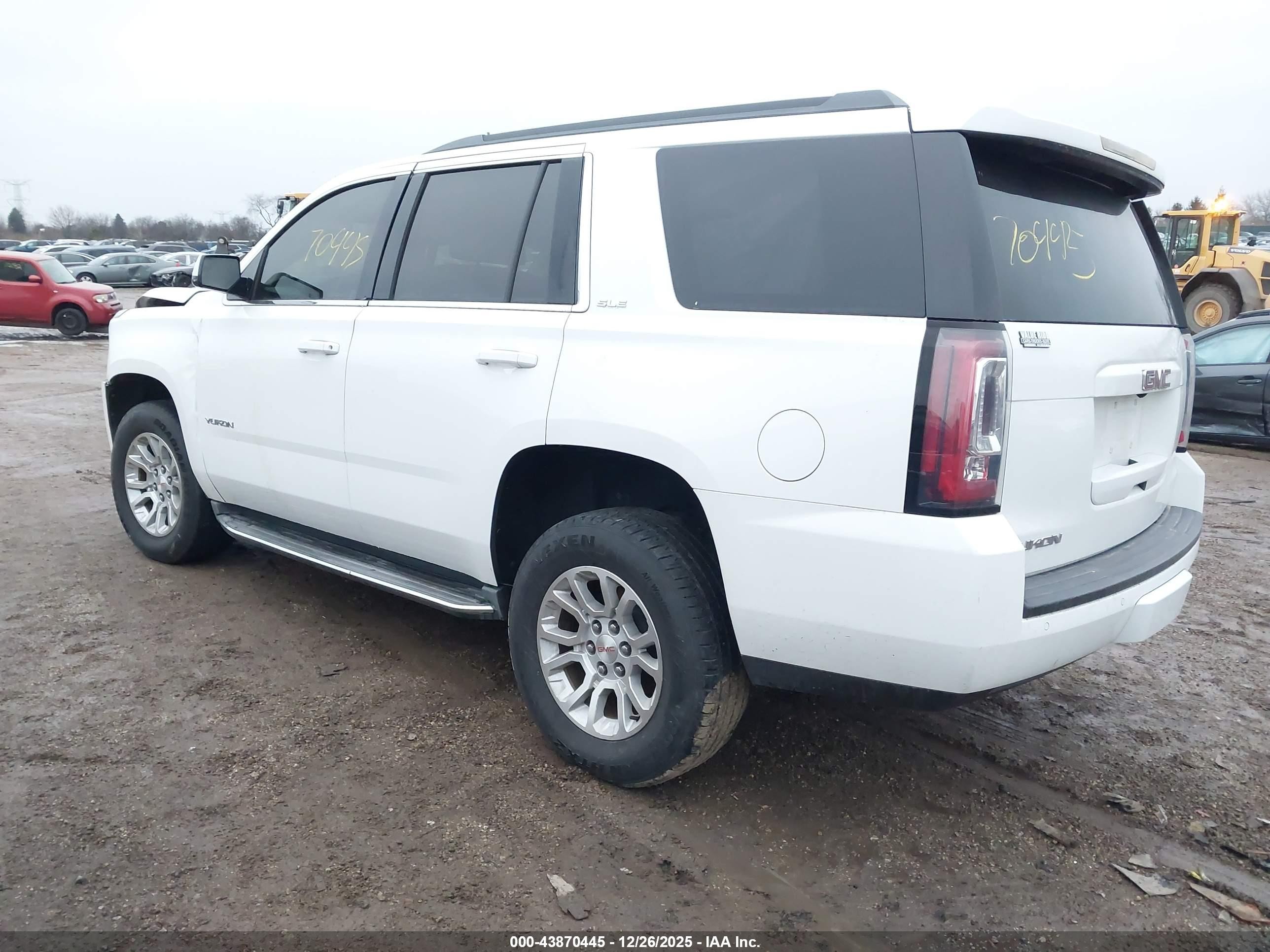 2015 Gmc Yukon Sle White vin: 1GKS1AKC4FR672929