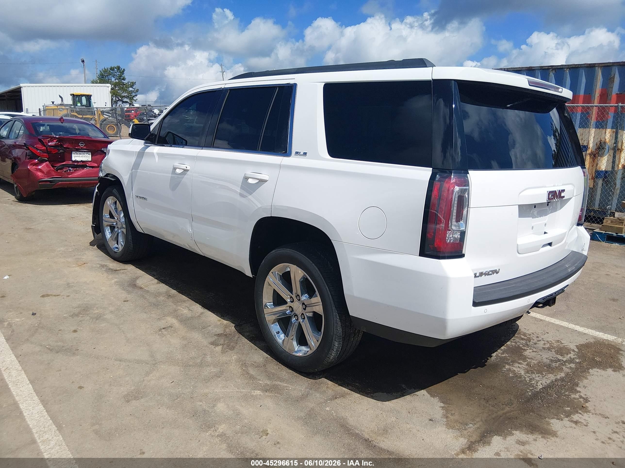 2015 Gmc Yukon Sle White vin: 1GKS1AKC5FR104317