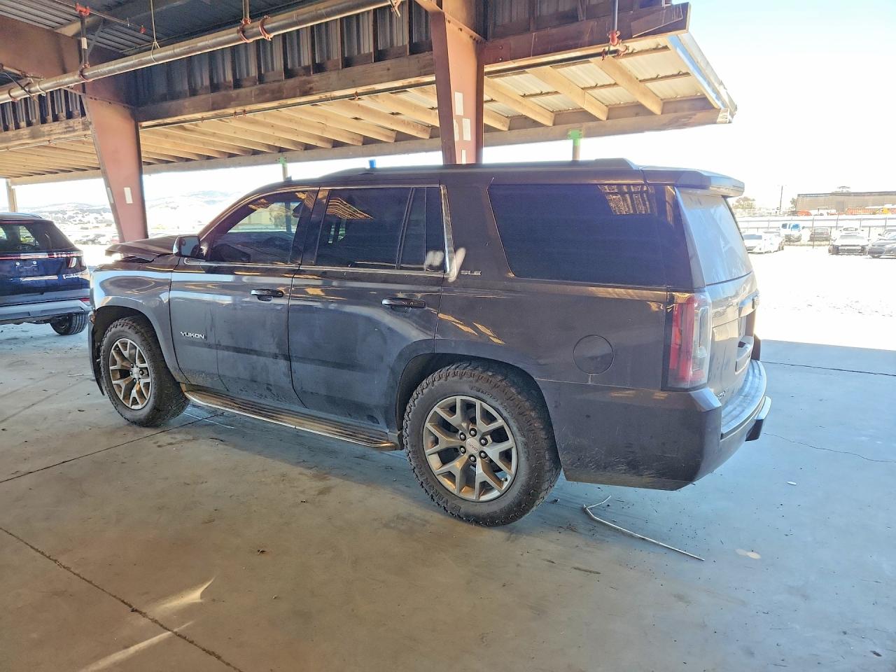 2015 Gmc Yukon Sle Gray vin: 1GKS1AKC9FR290928