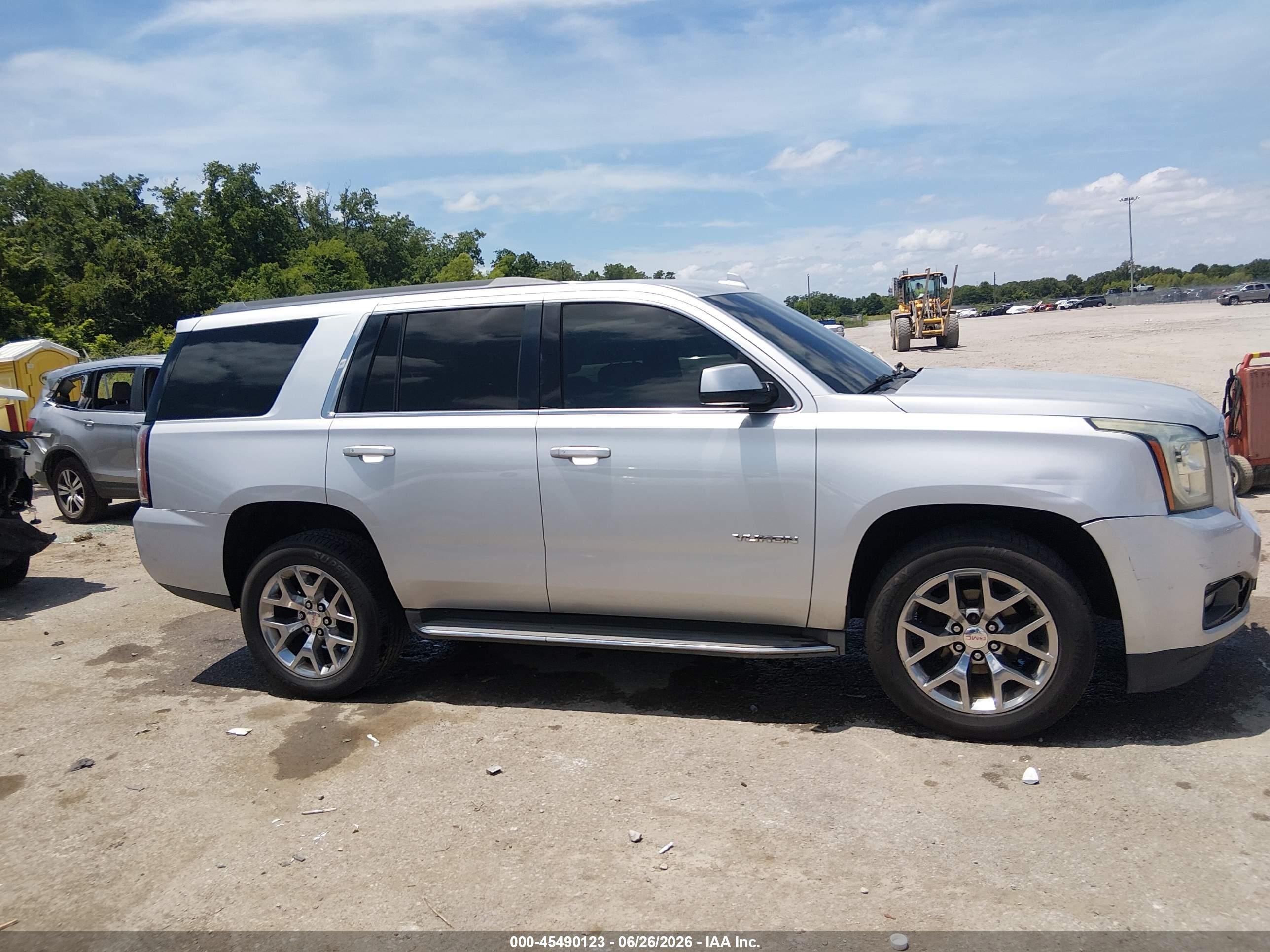 2015 Gmc Yukon Slt Silver vin: 1GKS1BKC0FR503576