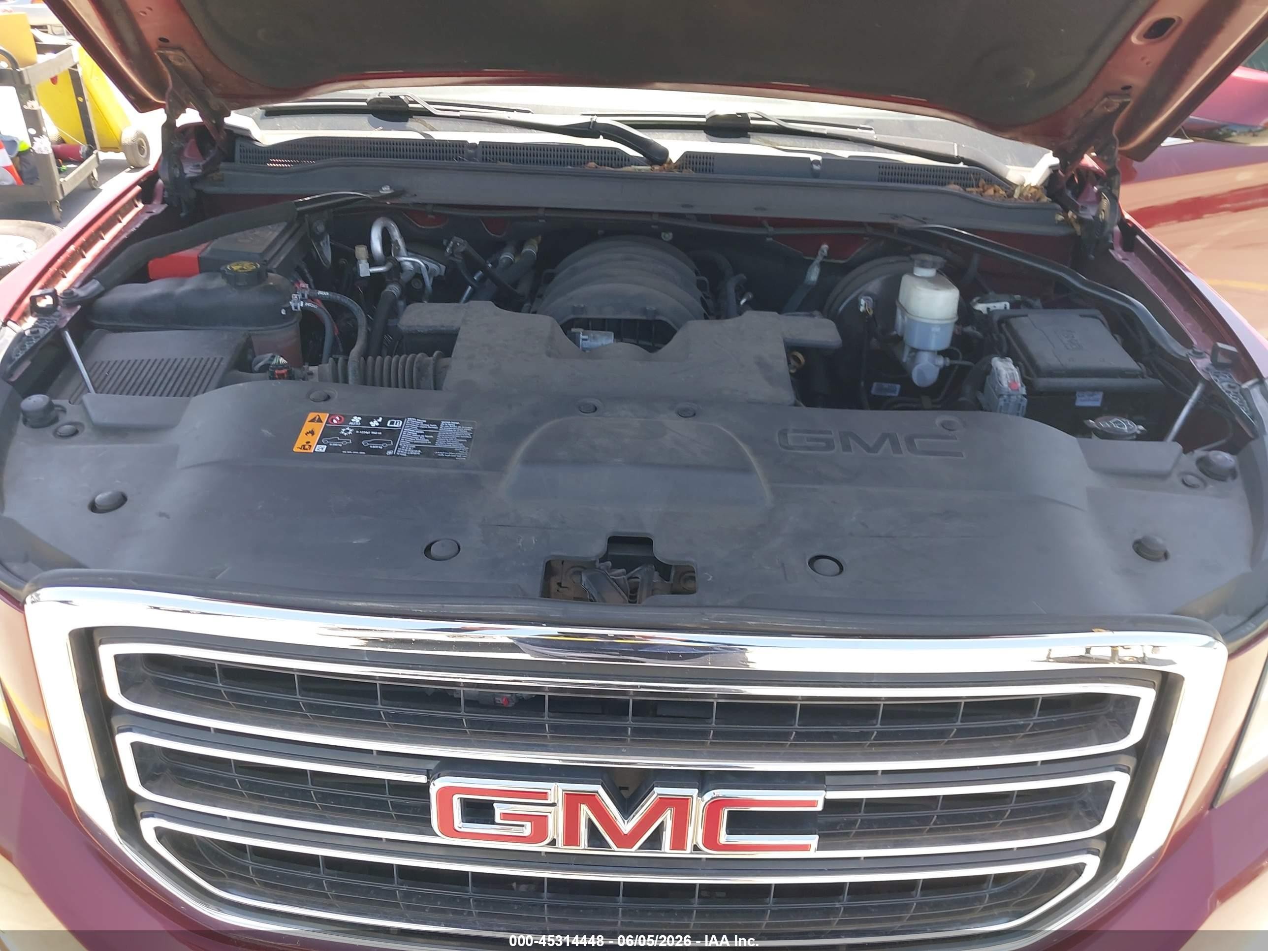 2018 Gmc Yukon Slt Red vin: 1GKS1BKC1JR400739