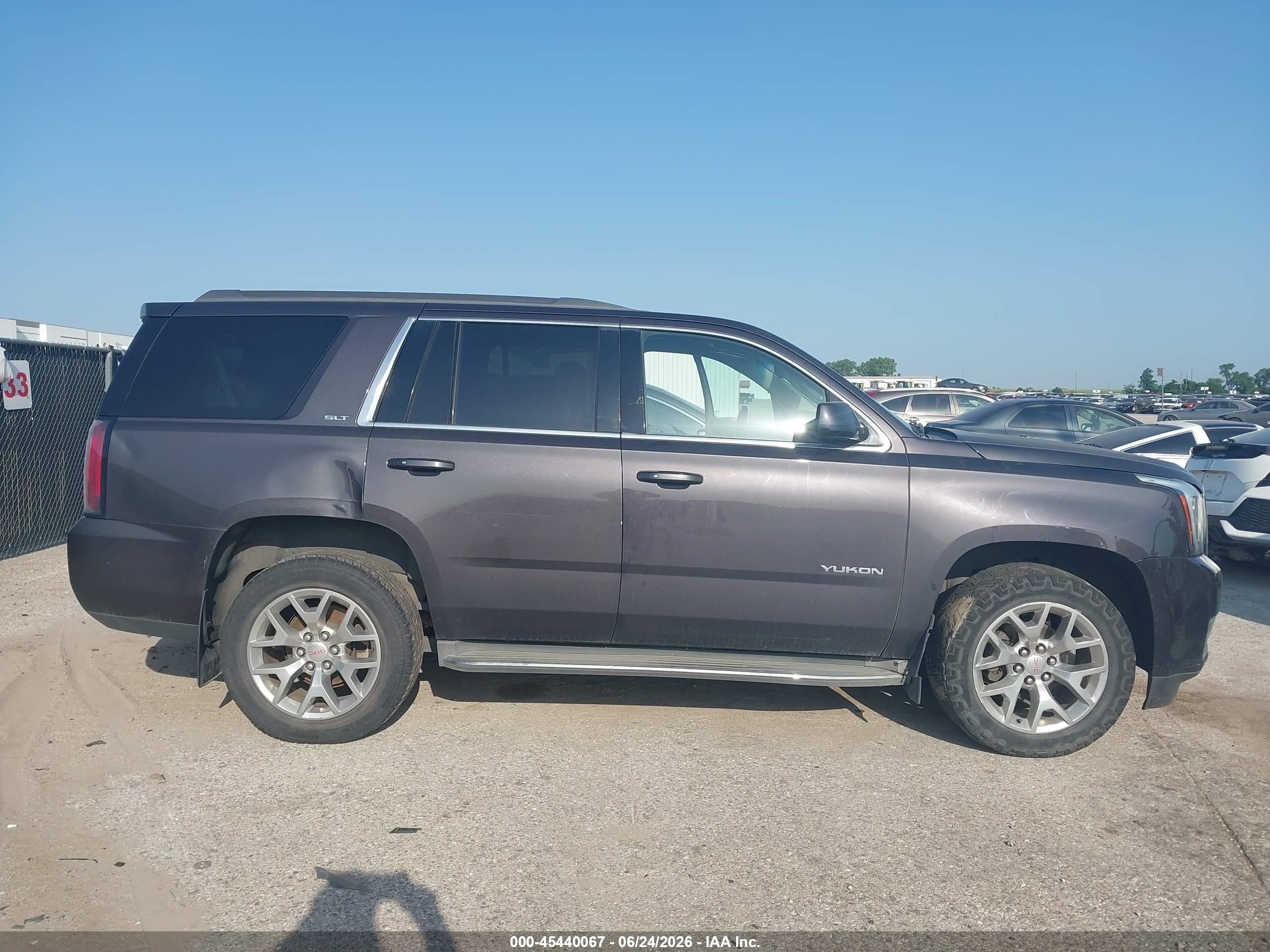 2015 Gmc Yukon Slt Gray vin: 1GKS1BKC3FR120165