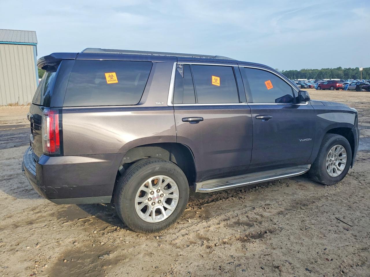 2015 Gmc Yukon Slt Черный vin: 1GKS1BKC6FR250294