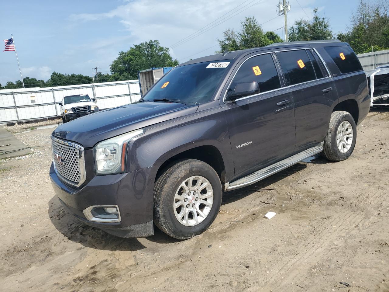 2015 Gmc Yukon Slt Черный vin: 1GKS1BKC6FR250294 Damage: Left Front Fender, Dent(S) W/ Paint Dmg, 1 To 2 Inches