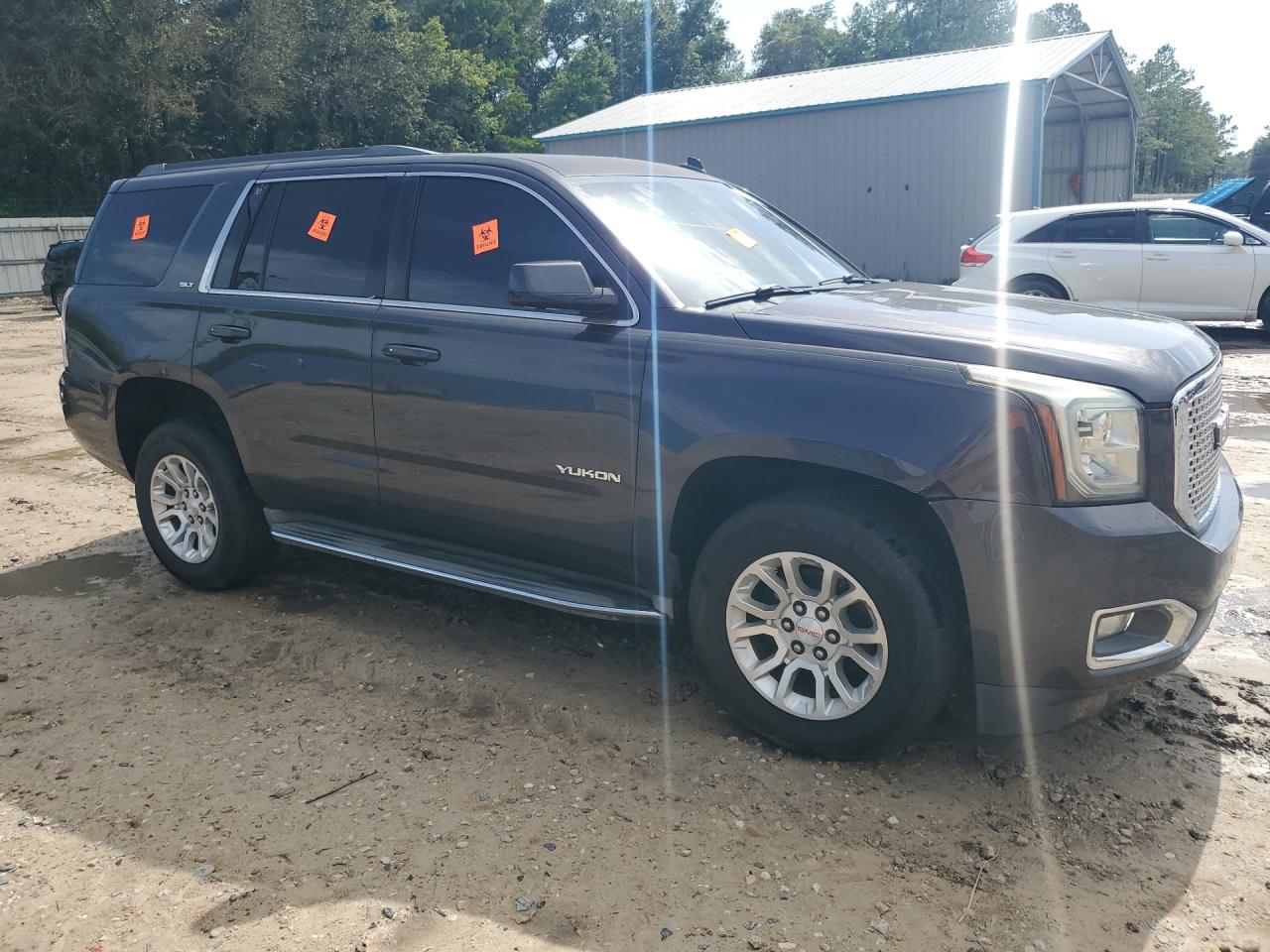 2015 Gmc Yukon Slt Черный vin: 1GKS1BKC6FR250294 Damage: Right Front Door, Dent(S) W/ Paint Dmg, 3 To 4 Inches