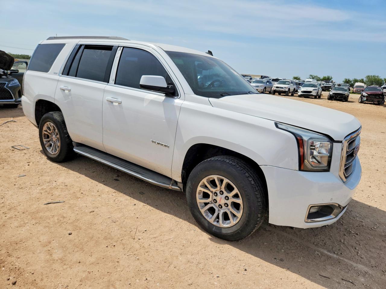 2015 Gmc Yukon Slt White vin: 1GKS1BKC9FR252072