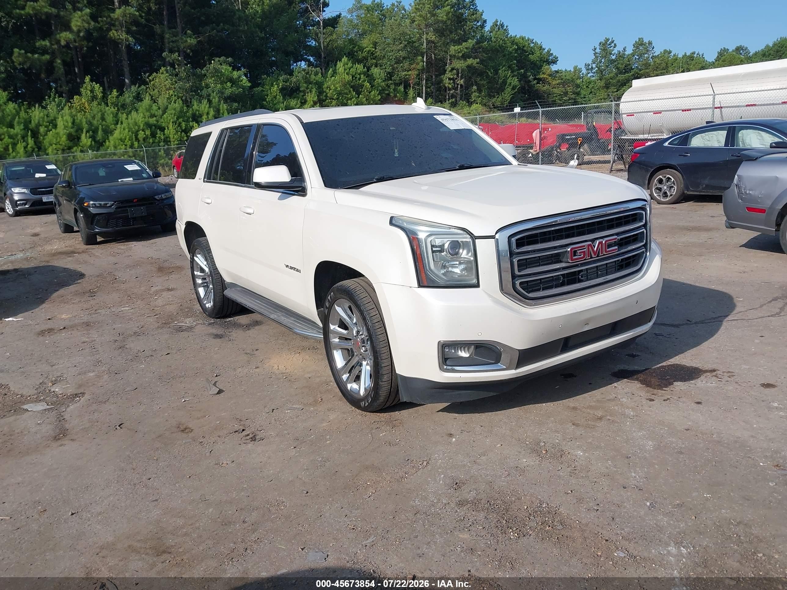 2015 Gmc Yukon Slt White vin: 1GKS1BKC9FR604633