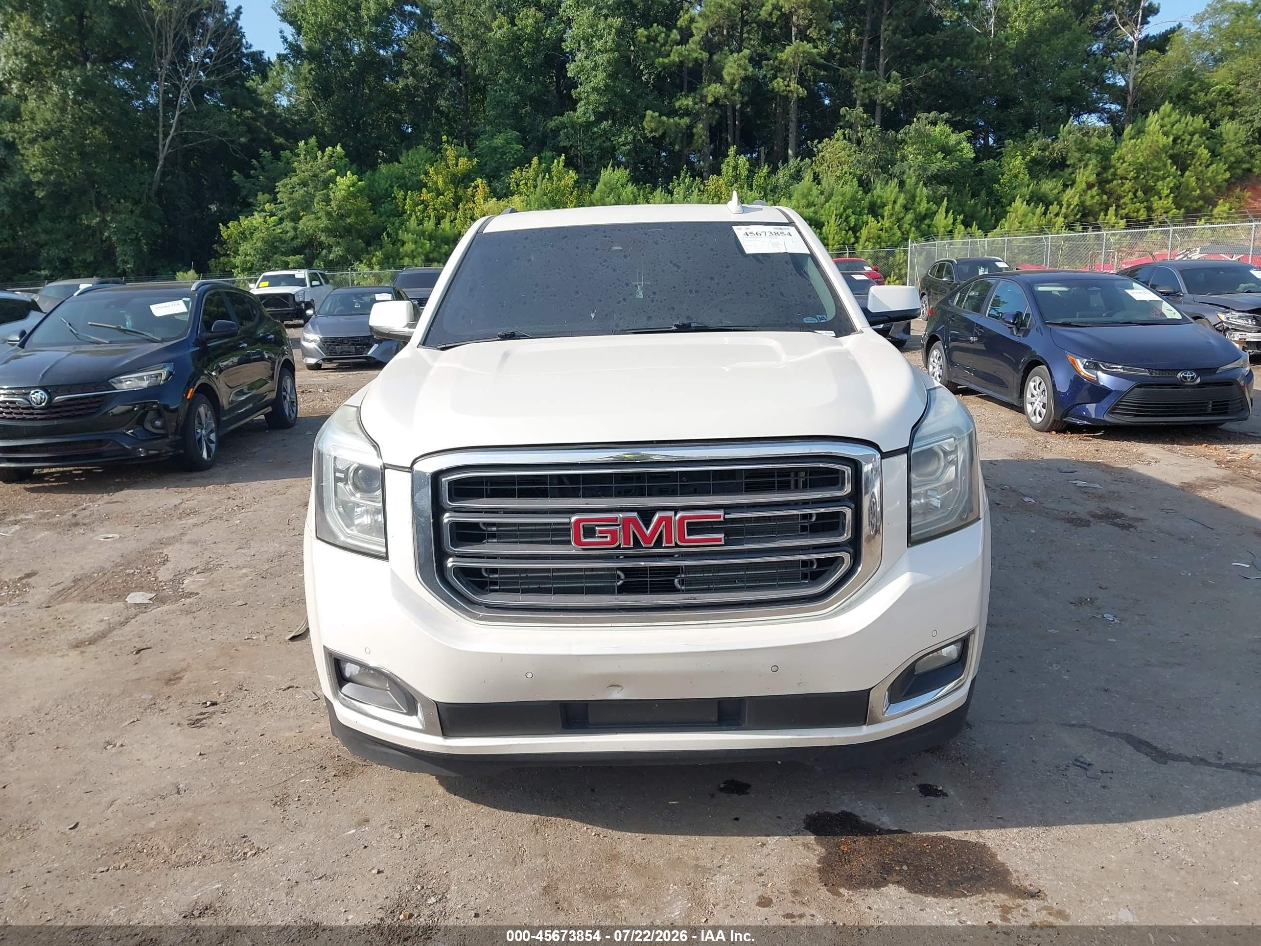 2015 Gmc Yukon Slt White vin: 1GKS1BKC9FR604633