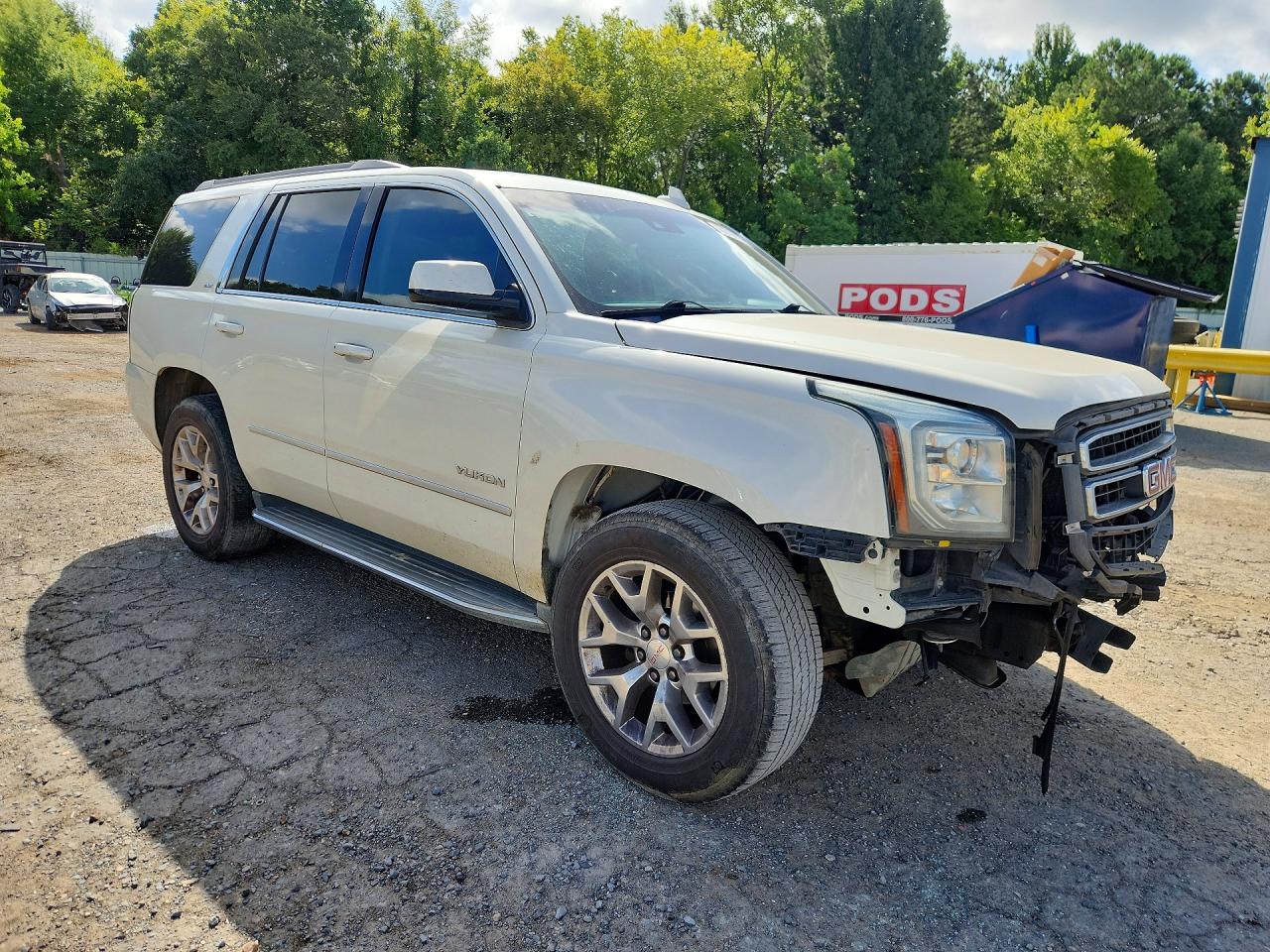 2015 Gmc Yukon Slt White vin: 1GKS1BKCXFR610165