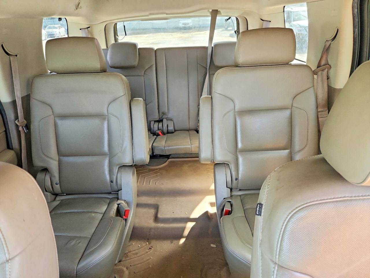 2015 Gmc Yukon Slt White vin: 1GKS1BKCXFR610165