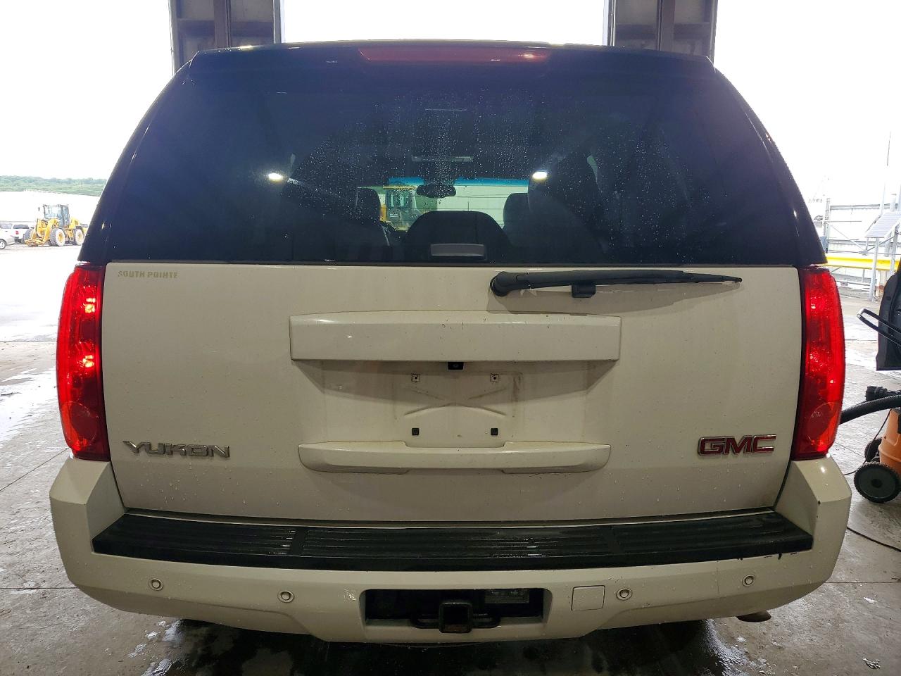 2013 Gmc Yukon Slt White vin: 1GKS1CE00DR249078