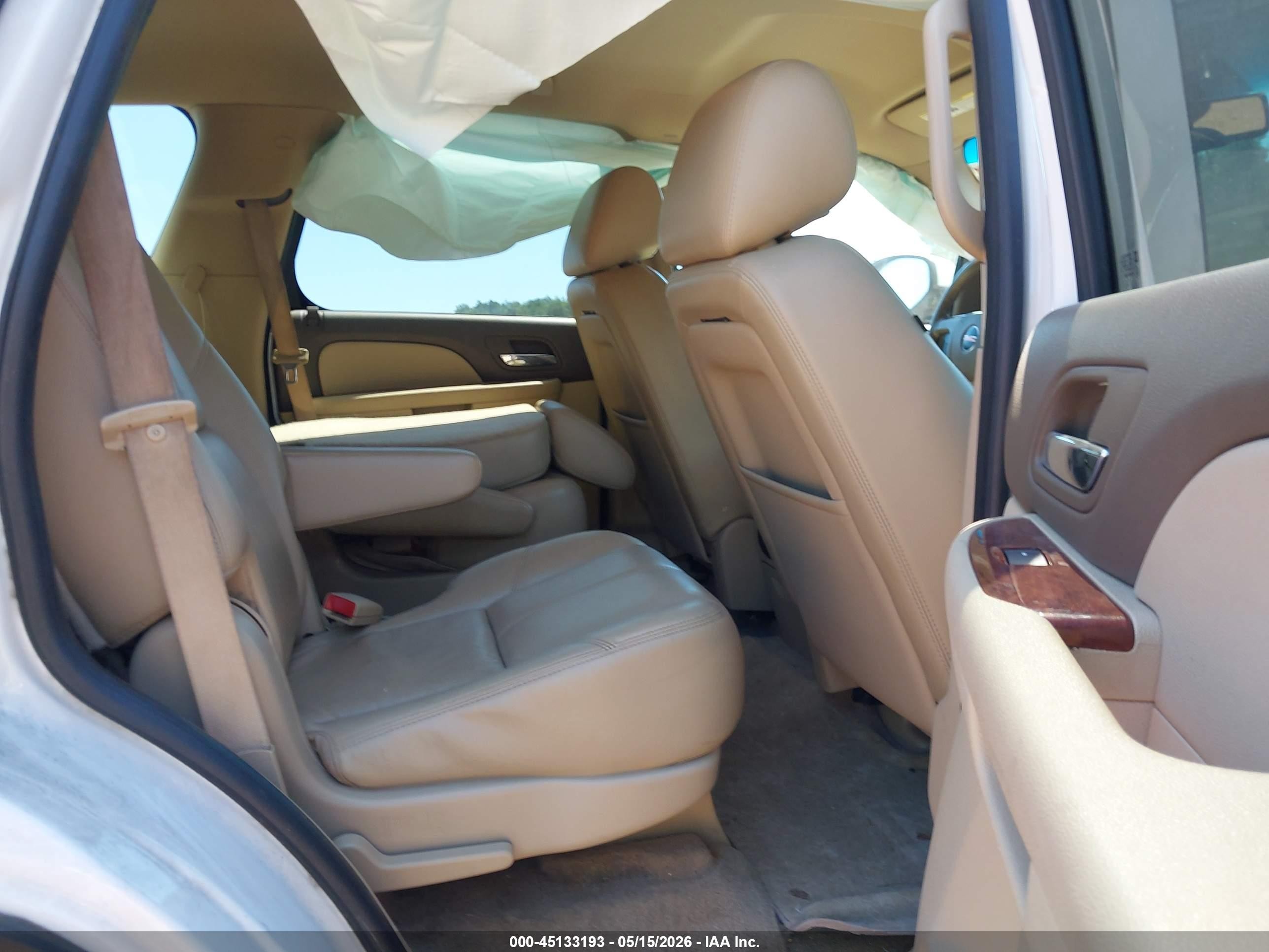 2011 Gmc Yukon Slt White vin: 1GKS1CE01BR209055
